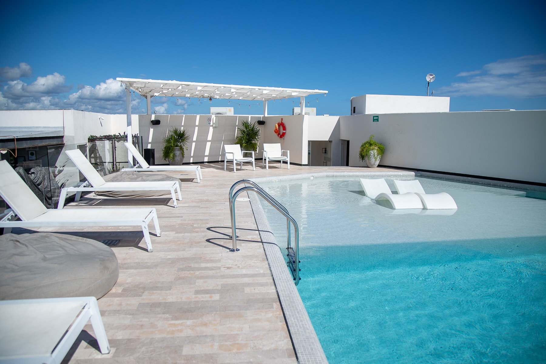  PRIVATE OCEANFRONT HORIZON RETREAT RESIDENCE - 物件實景