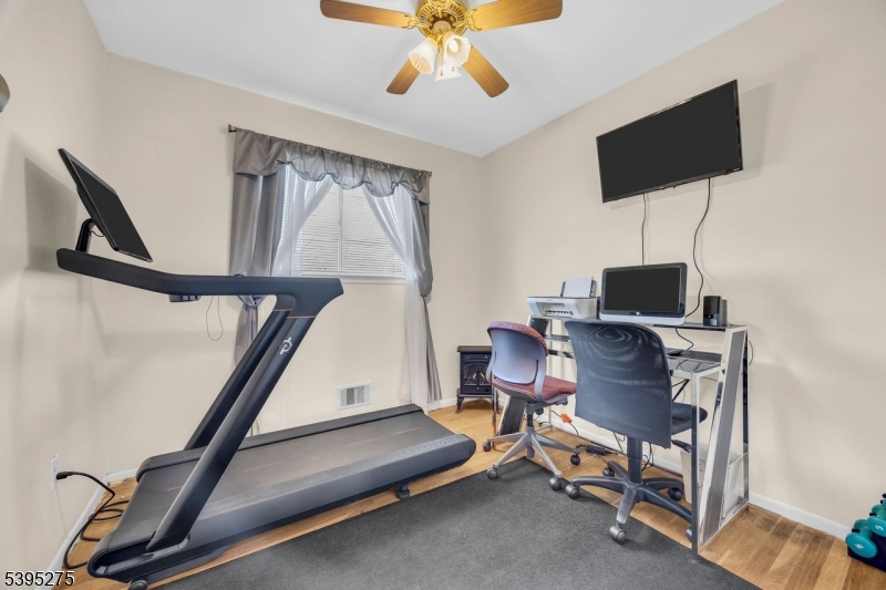 Franklin Twp., New Jersey, 08873, United States, 4 Bedrooms Bedrooms, ,3 BathroomsBathrooms,Residential,For Sale,1988990