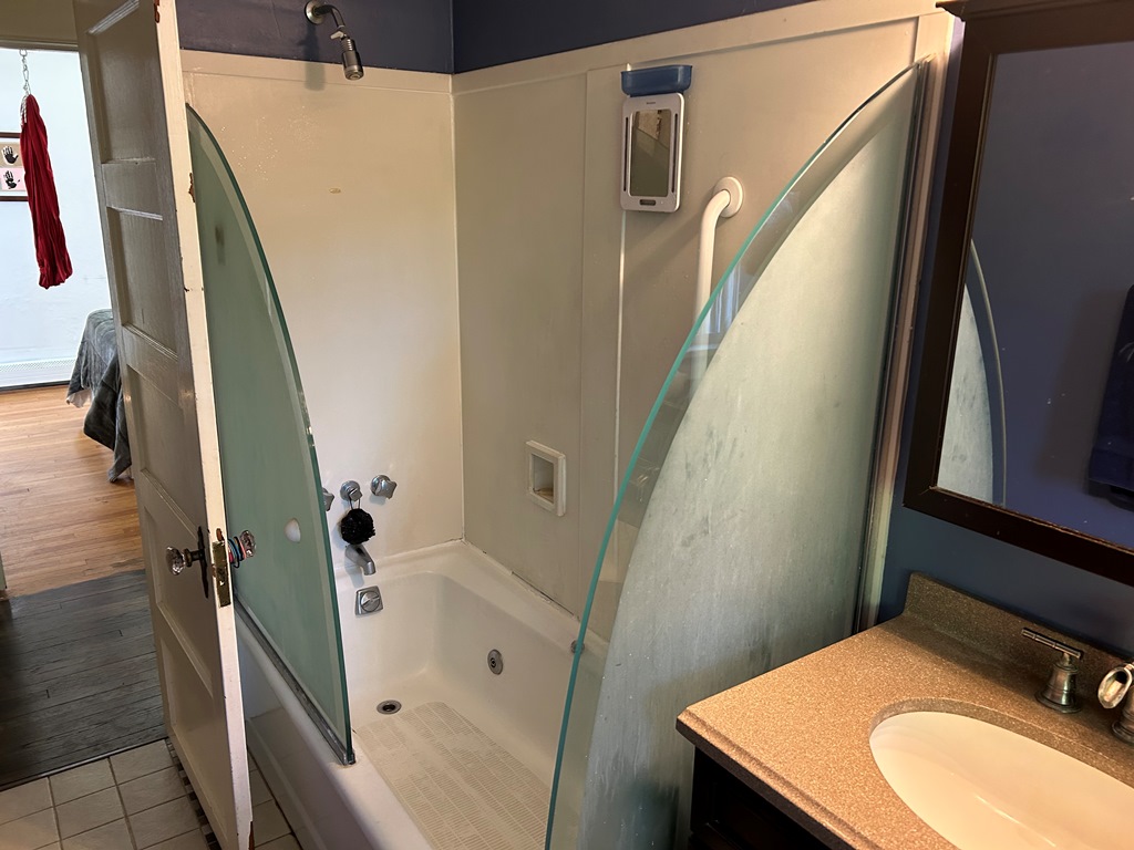 Holmes, New York, 12531, United States, 4 Bedrooms Bedrooms, ,2 BathroomsBathrooms,Residential,For Sale,1979476