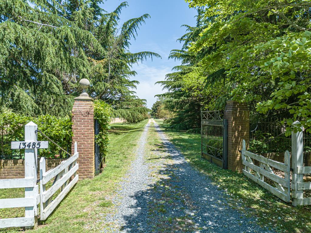 Hallwood, Virginia, 23359, United States, 3 Bedrooms Bedrooms, ,4 BathroomsBathrooms,Residential,For Sale,1827701