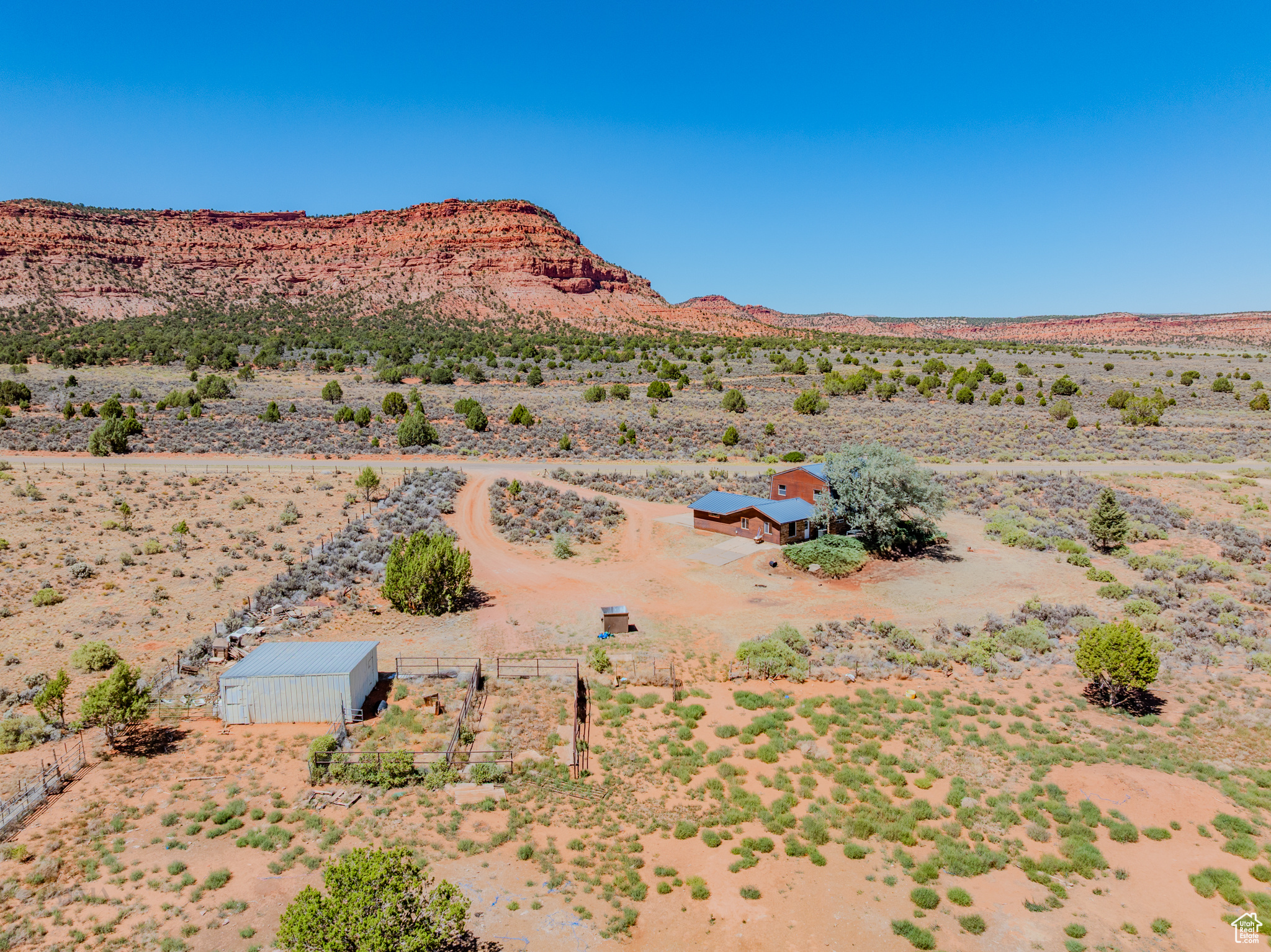 Kanab, Utah, 84741, United States, 4 Bedrooms Bedrooms, ,3 BathroomsBathrooms,Residential,For Sale,1908658
