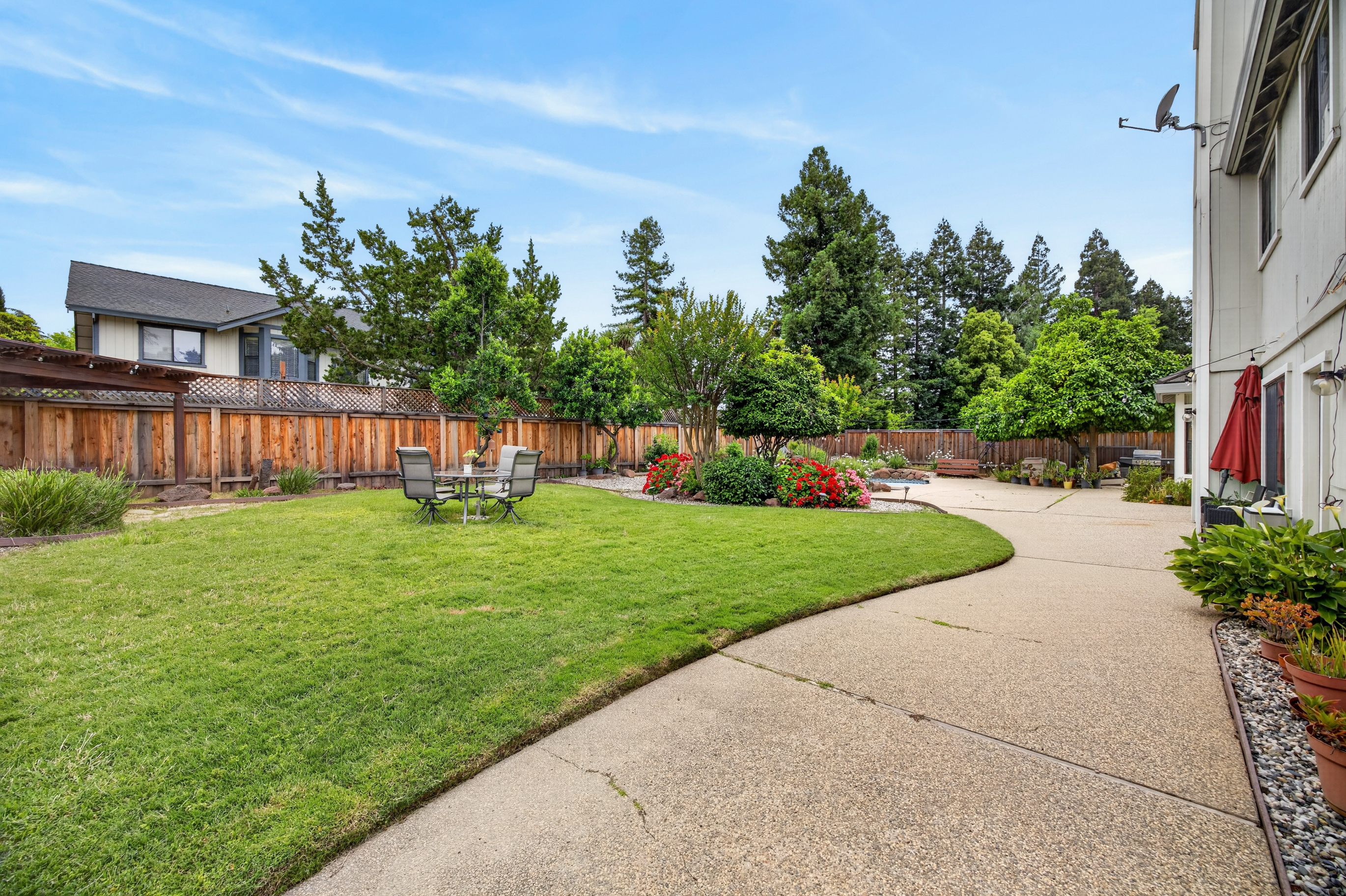  5112 Laguna Woods Drive, Elk Grove, CA 95758 - 物件實景