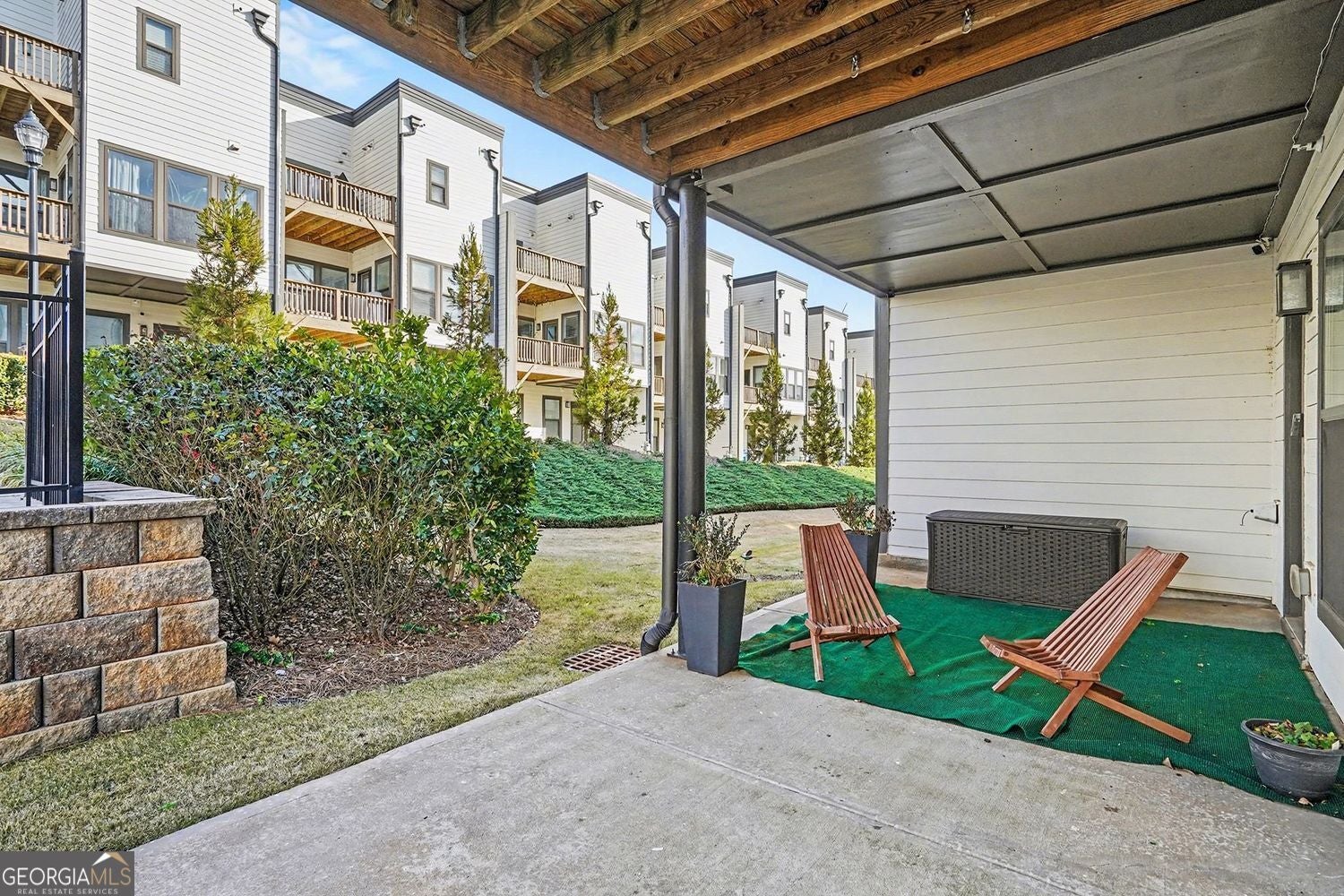 Smyrna, Georgia, 30080, United States, 4 Bedrooms Bedrooms, ,5 BathroomsBathrooms,Residential,For Sale,2013139