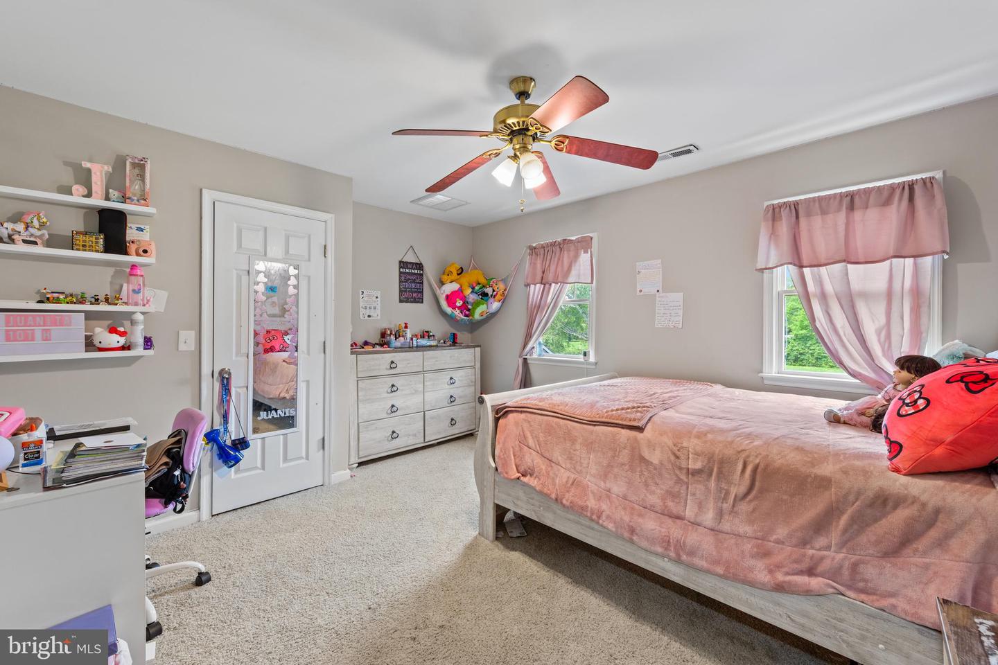 Salisbury, Maryland, 21801, United States, 8 Bedrooms Bedrooms, ,4 BathroomsBathrooms,Residential,For Sale,1857106