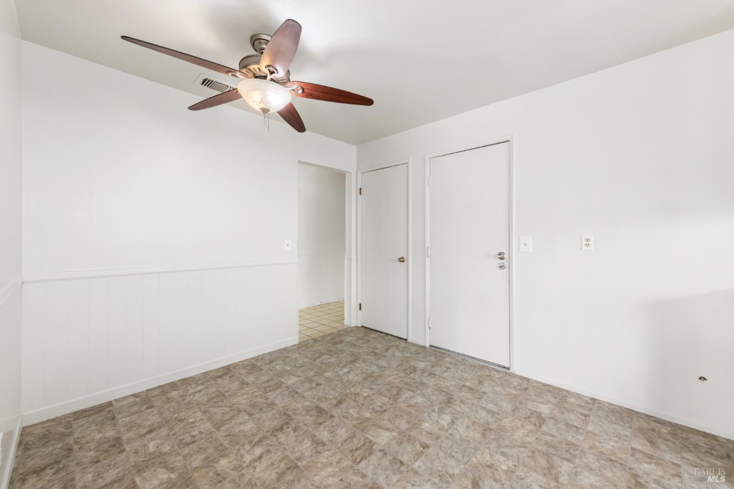 Vacaville, California, 95687, United States, 4 Bedrooms Bedrooms, ,2 BathroomsBathrooms,Residential,For Sale,1977124