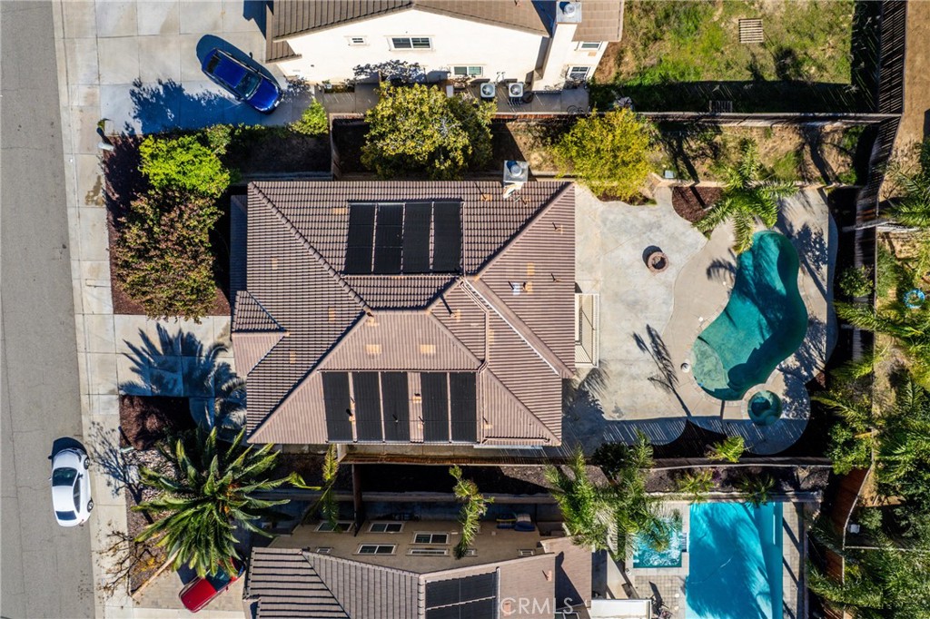 Riverside, California, 92501, United States, 5 Bedrooms Bedrooms, ,3 BathroomsBathrooms,Residential,For Sale,2003384