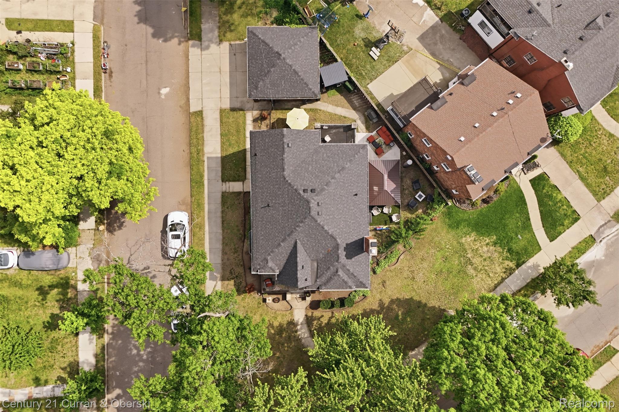 Detroit, Michigan, 48221, United States, 4 Bedrooms Bedrooms, ,3 BathroomsBathrooms,Residential,For Sale,2048542