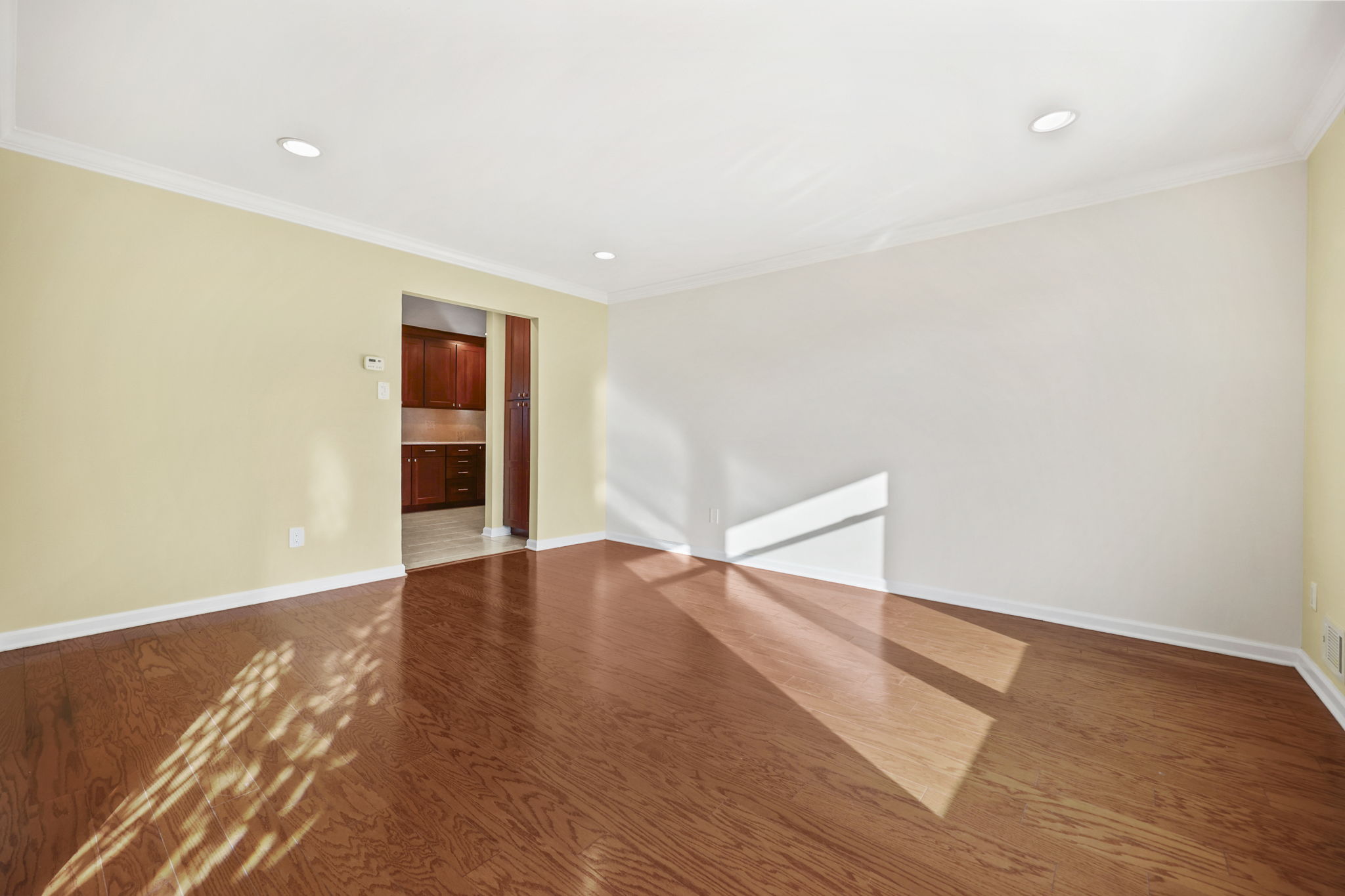  27 Meadow Lane - 物件實景