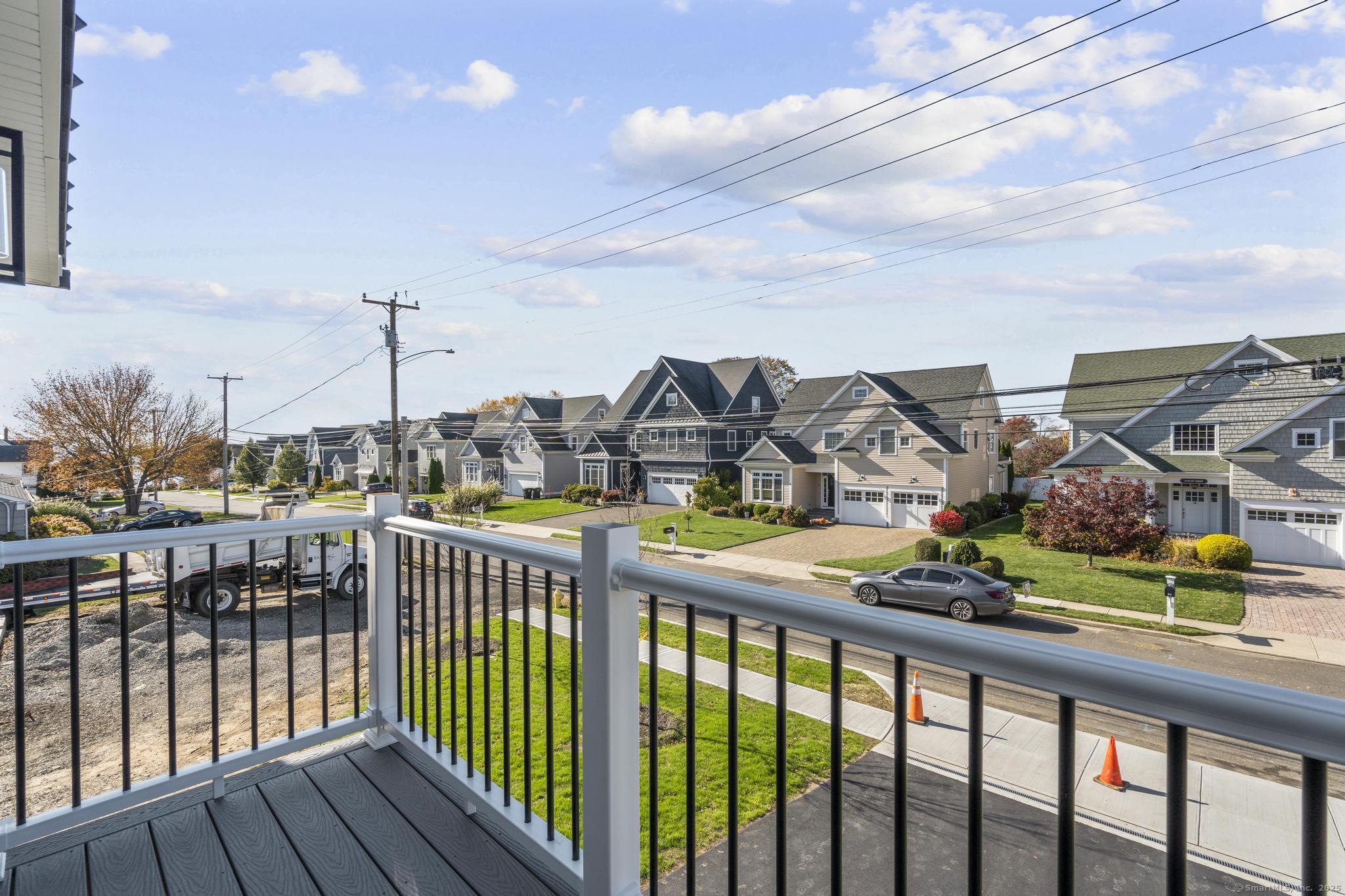 Milford, Connecticut, 06460, United States, 4 Bedrooms Bedrooms, ,4 BathroomsBathrooms,Residential,For Sale,1987652