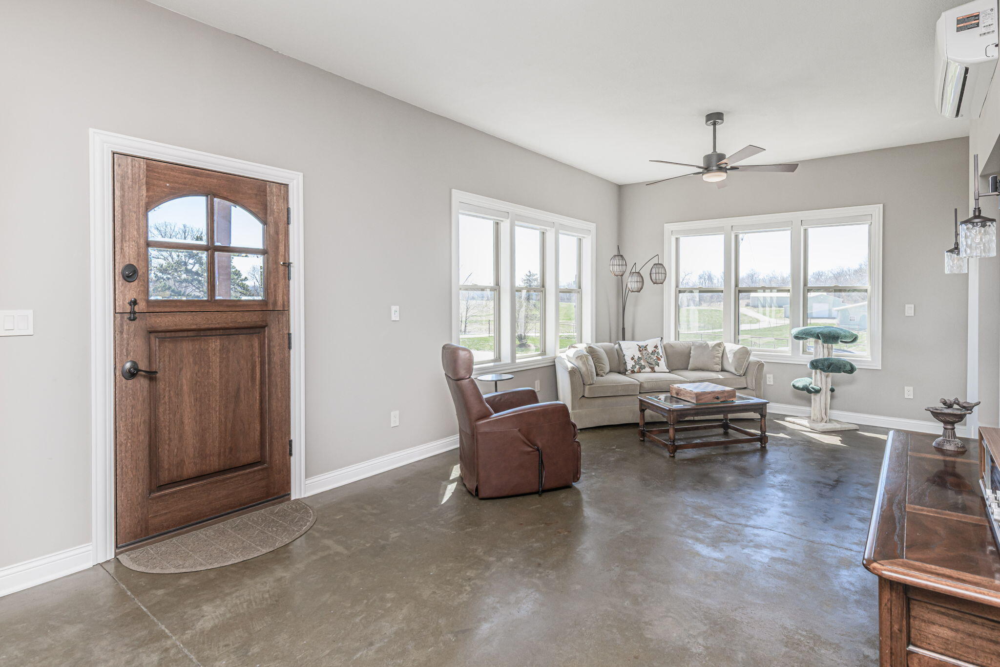 ROCHEPORT, Missouri, 65279, United States, 3 Bedrooms Bedrooms, ,3 BathroomsBathrooms,Residential,For Sale,1851198