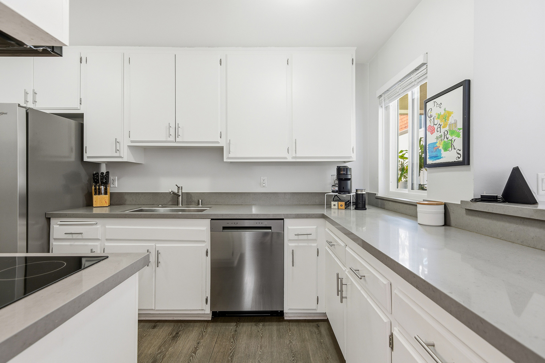  5674 Windsor Way - 物件實景