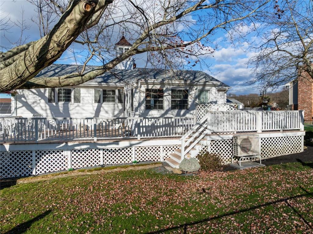 Tiverton, Rhode Island, 02878, United States, 4 Bedrooms Bedrooms, ,3 BathroomsBathrooms,Residential,For Sale,1995441