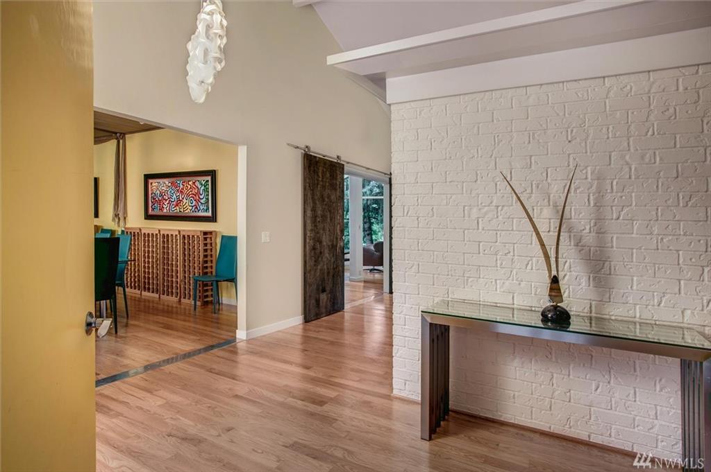 7704 88th PL, Mercer Island, Washington, 98040, United States, 4 Bedrooms Bedrooms, ,4 BathroomsBathrooms,Residential,For Sale,7704 88th PL,1435219