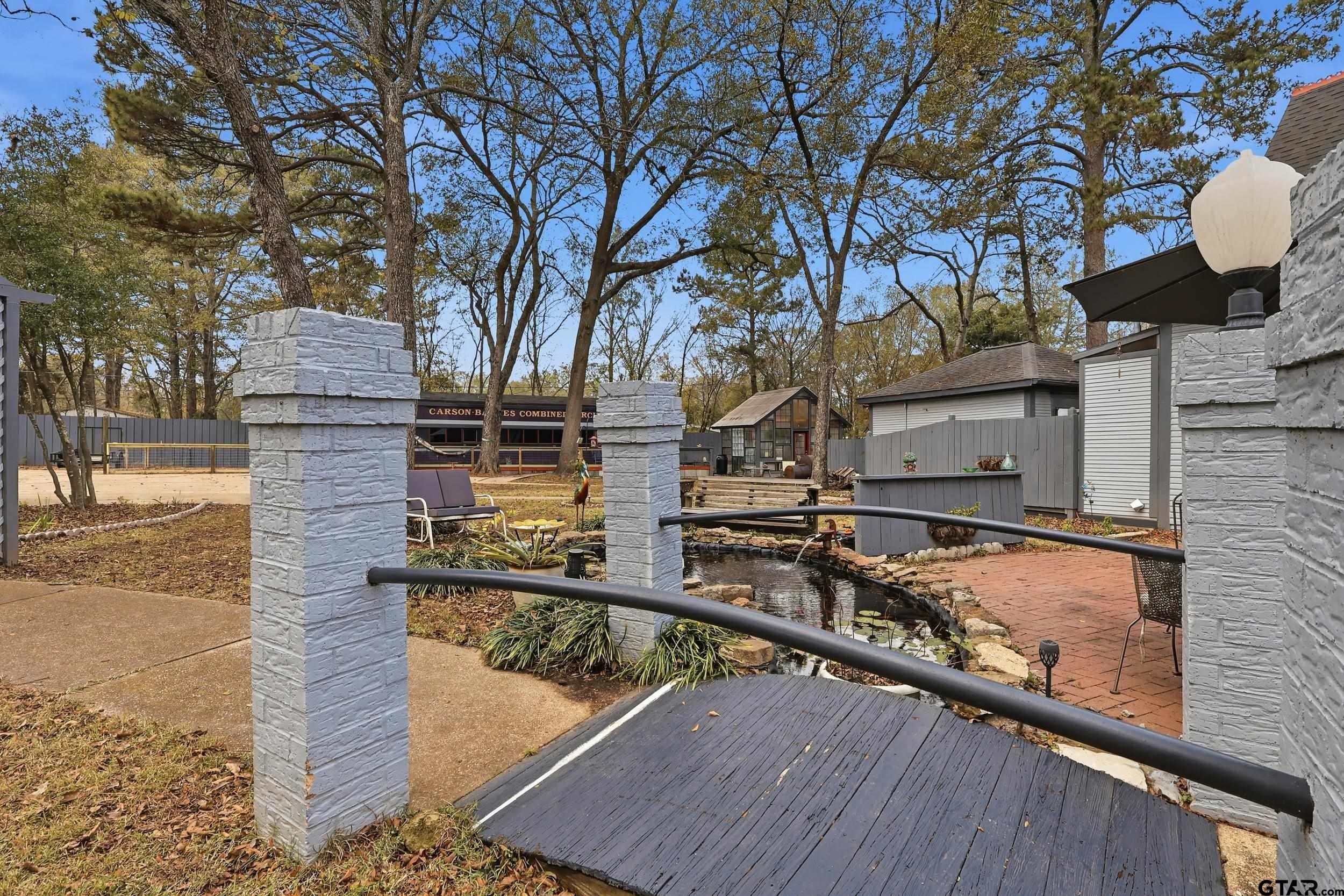 Pittsburg, Texas, 75686, United States, 6 Bedrooms Bedrooms, ,8 BathroomsBathrooms,Residential,For Sale,2005846