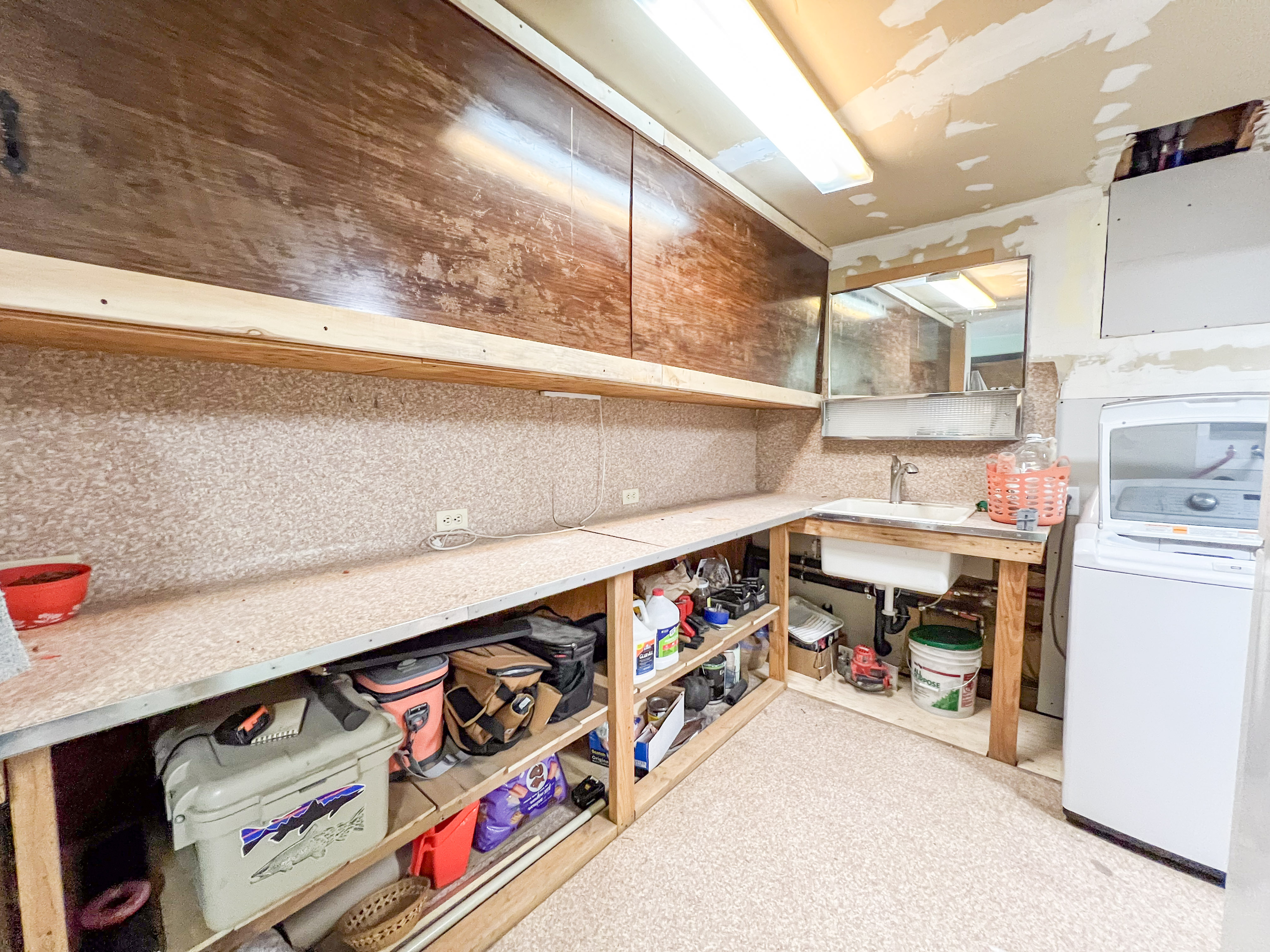 Kettle Falls, Washington, 99141, United States, 3 Bedrooms Bedrooms, ,2 BathroomsBathrooms,Residential,For Sale,1985709