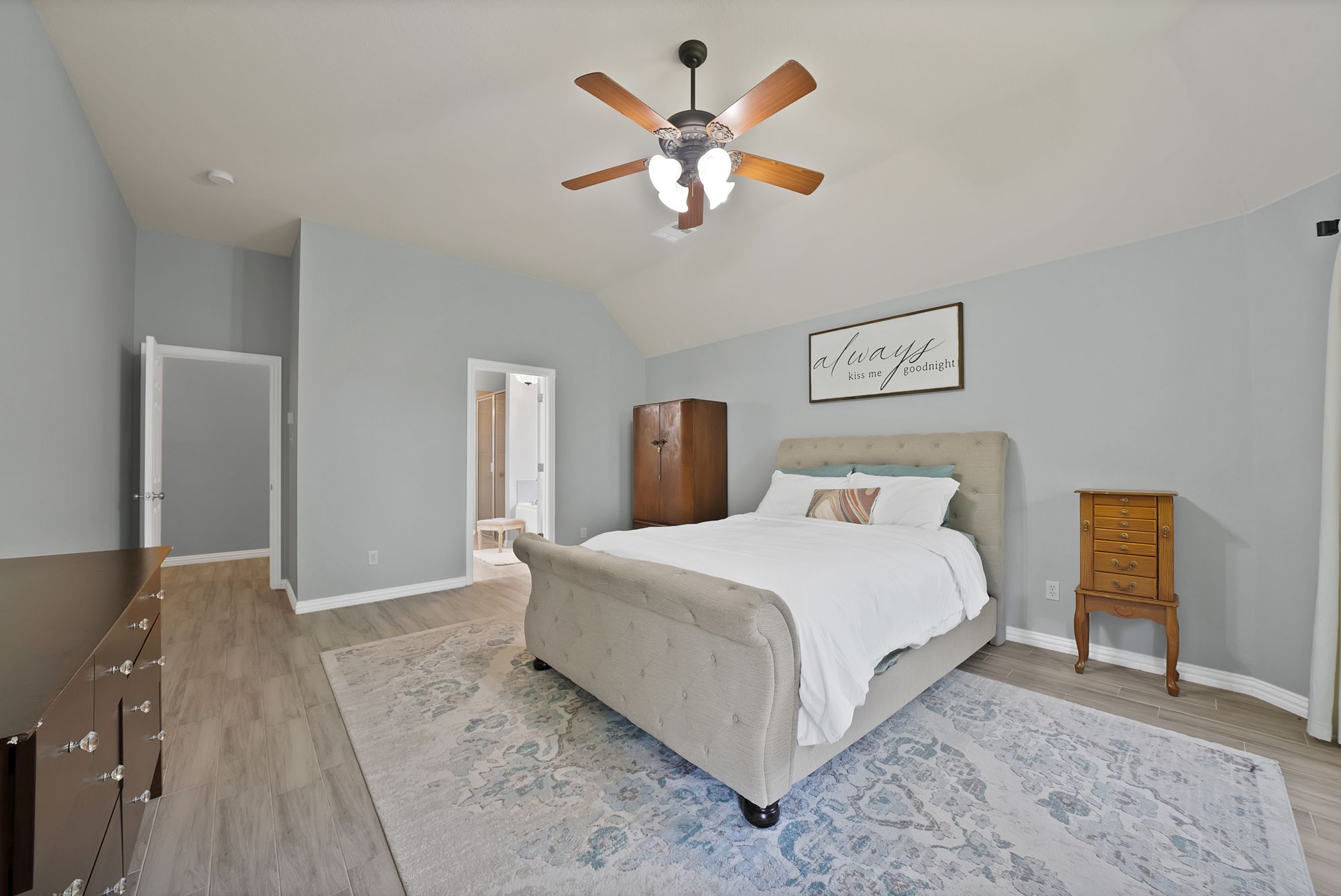  402 Valley View Court, Aledo, TX, 76008 - 物件實景