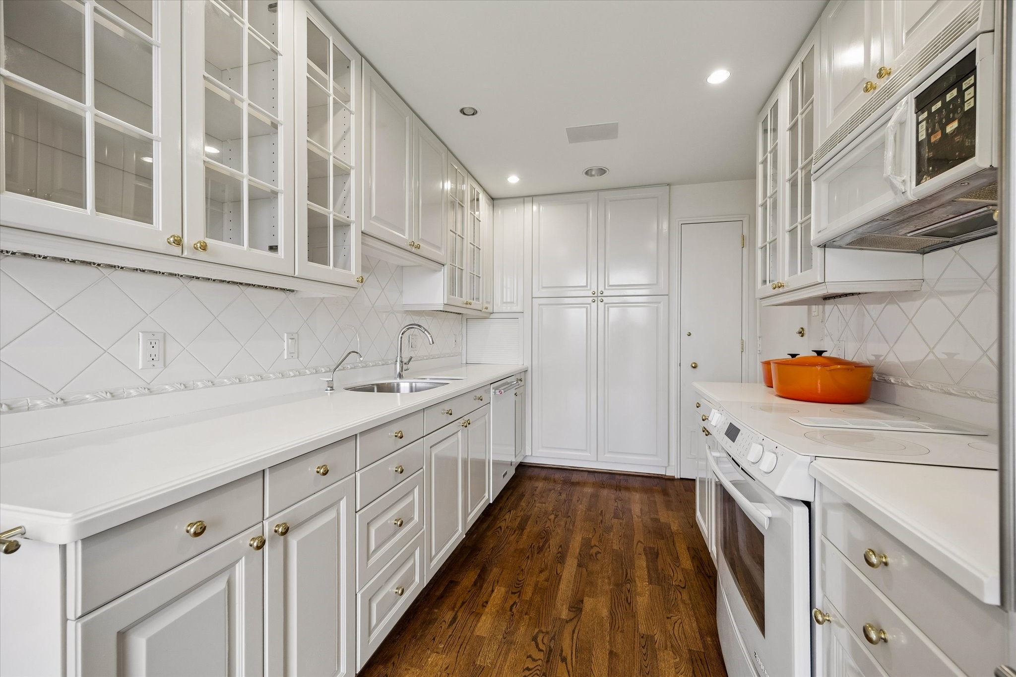  3711 San Felipe Street #14A - 物件實景