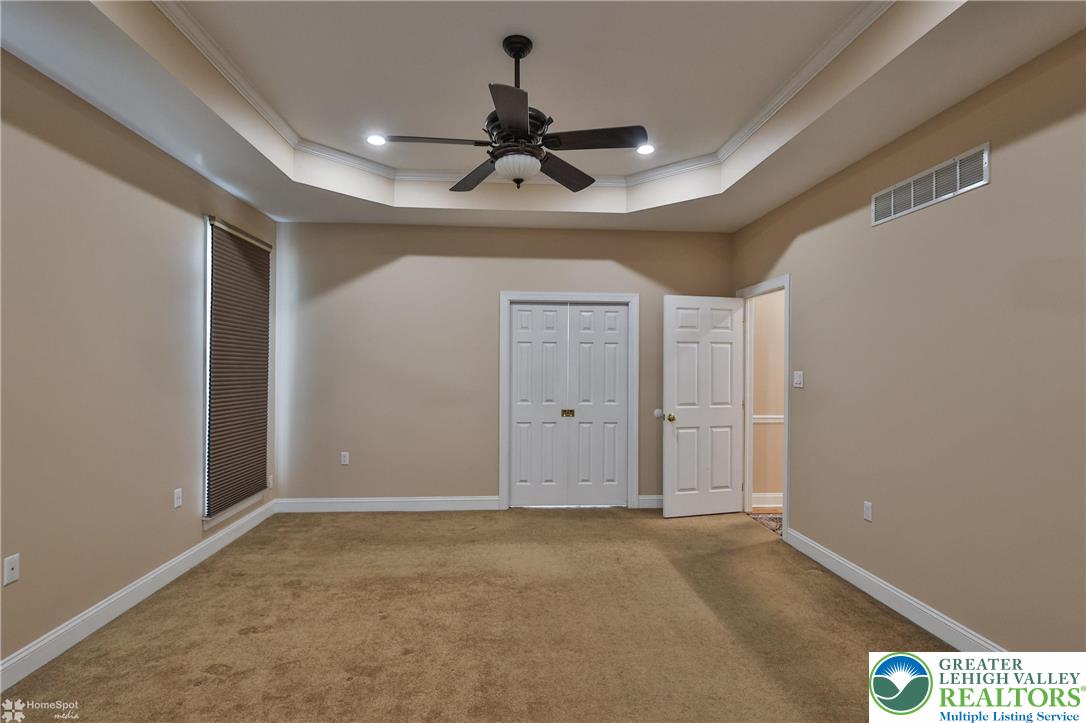 Palmer Twp, Pennsylvania, 18045, United States, 4 Bedrooms Bedrooms, ,4 BathroomsBathrooms,Residential,For Sale,1898728