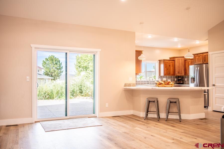 Montrose, Colorado, 81401, United States, 3 Bedrooms Bedrooms, ,2 BathroomsBathrooms,Residential,For Sale,1709571