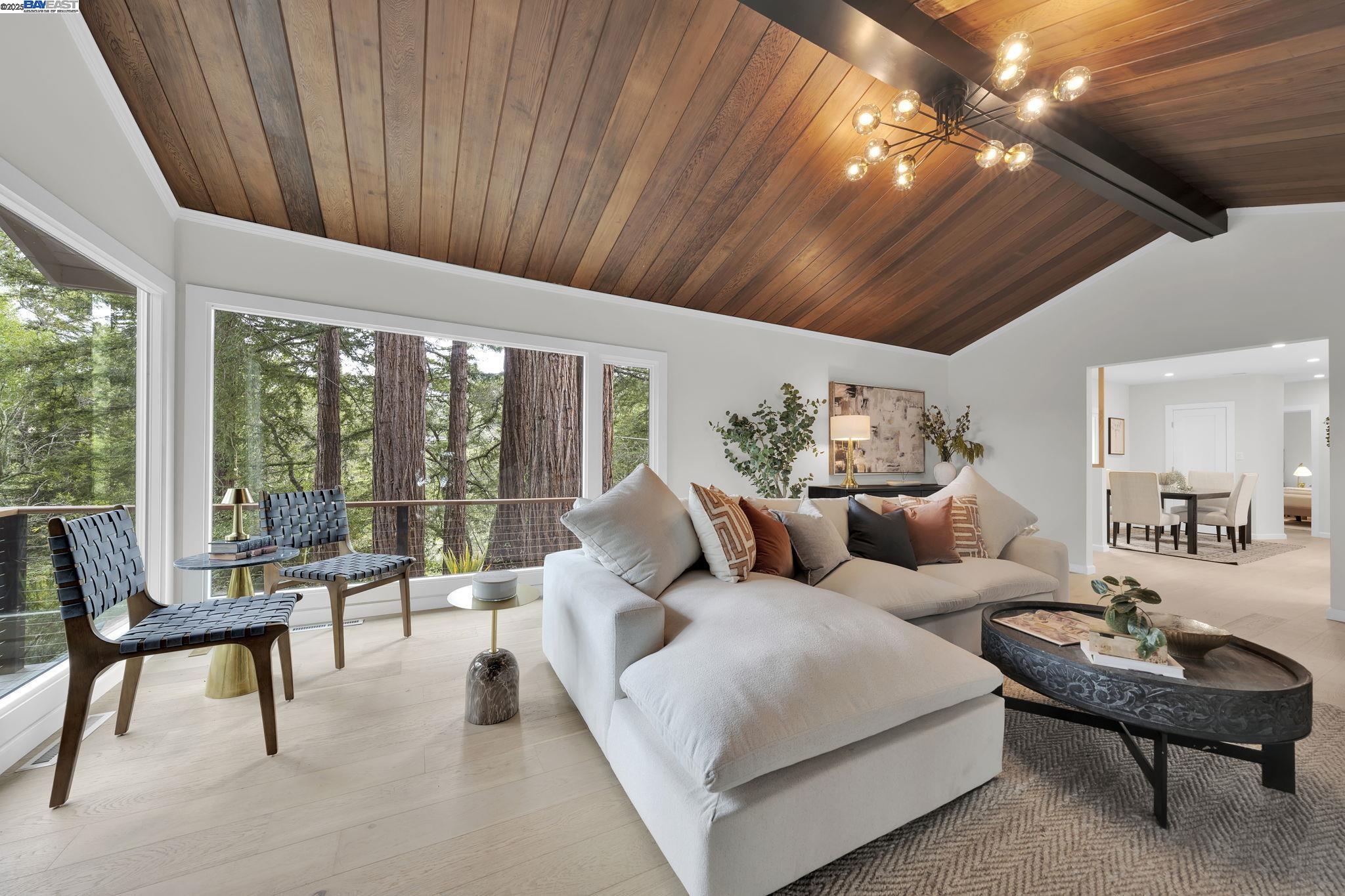 Kentfield, California, 94904, United States, 4 Bedrooms Bedrooms, ,3 BathroomsBathrooms,Residential,For Sale,1837113