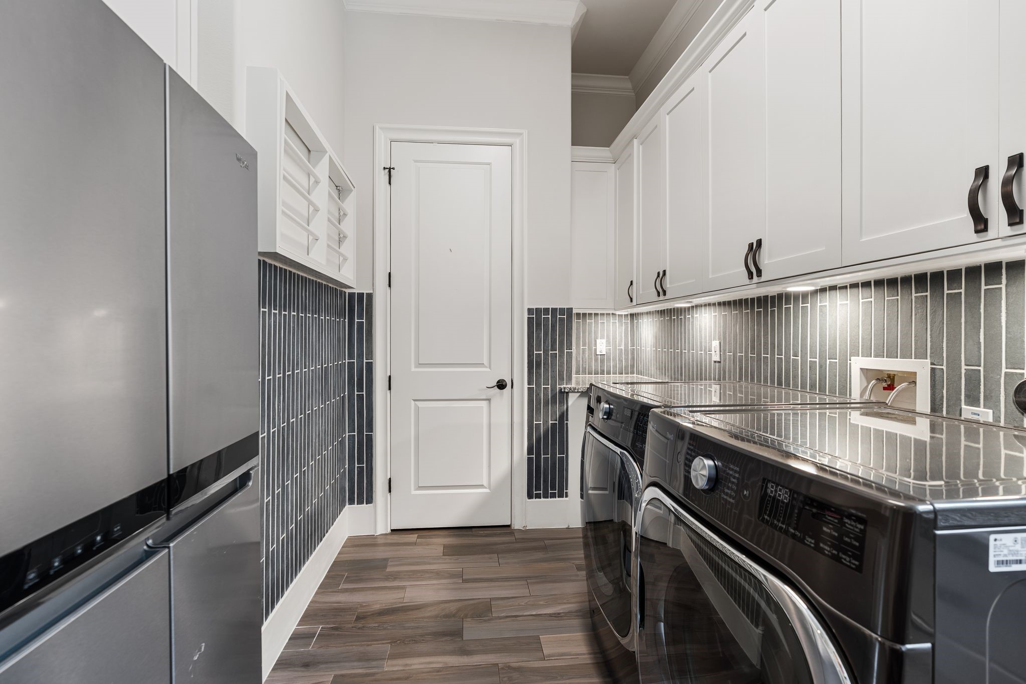  634 Knipp Road - 物件實景