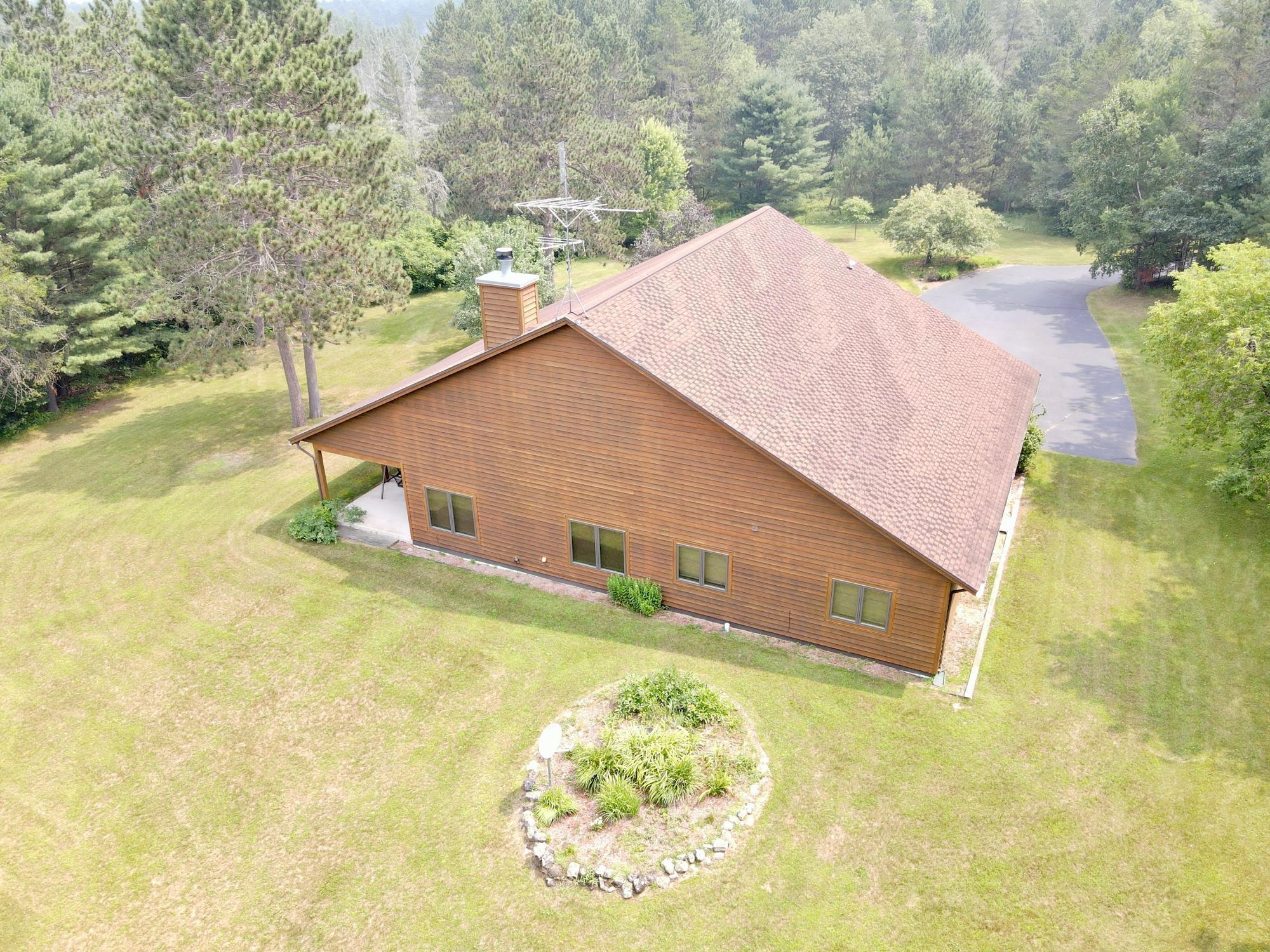 Tomahawk, Wisconsin, 54487, United States, 3 Bedrooms Bedrooms, ,2 BathroomsBathrooms,Residential,For Sale,1981135