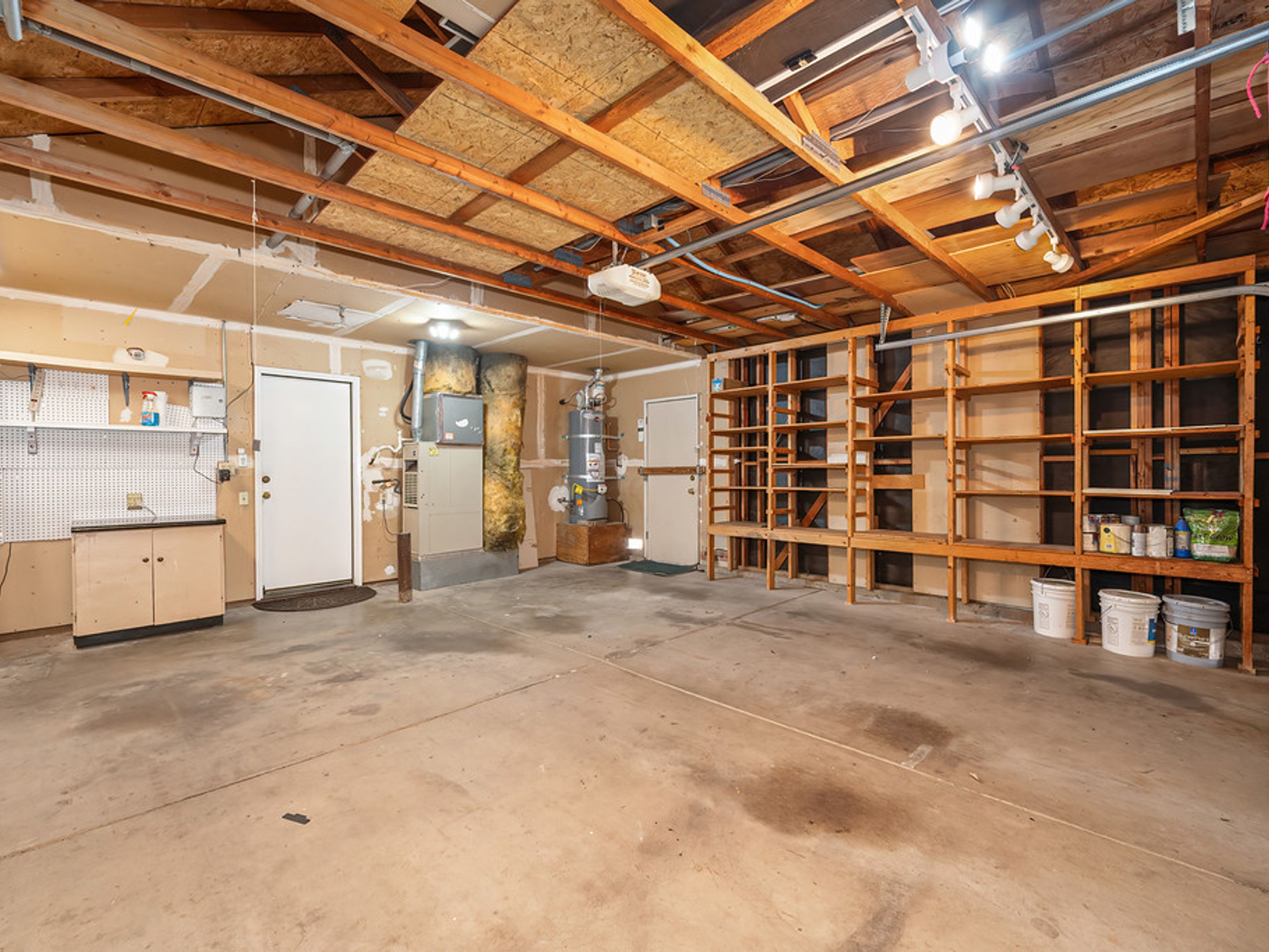  2712 Stoughton Way, Sacramento, CA 95827 - 物件實景