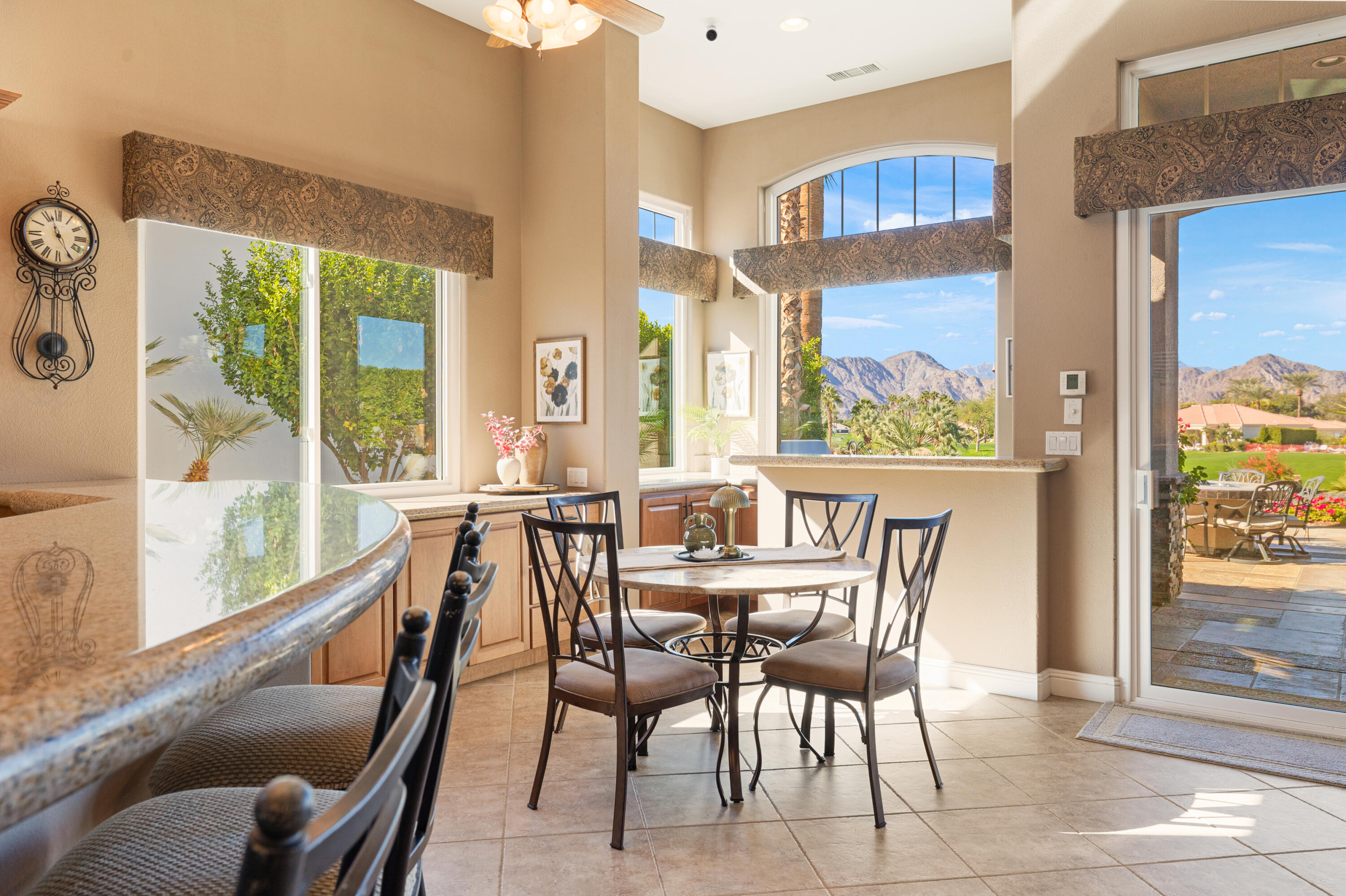 La Quinta, California, 92253, United States, 3 Bedrooms Bedrooms, ,4 BathroomsBathrooms,Residential,For Sale,2002197