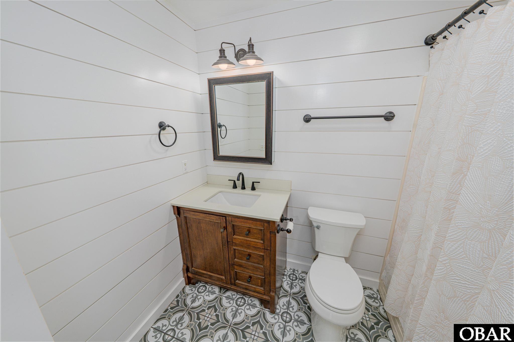 Kitty Hawk, North Carolina, 27949, United States, 3 Bedrooms Bedrooms, ,2 BathroomsBathrooms,Residential,For Sale,1907777
