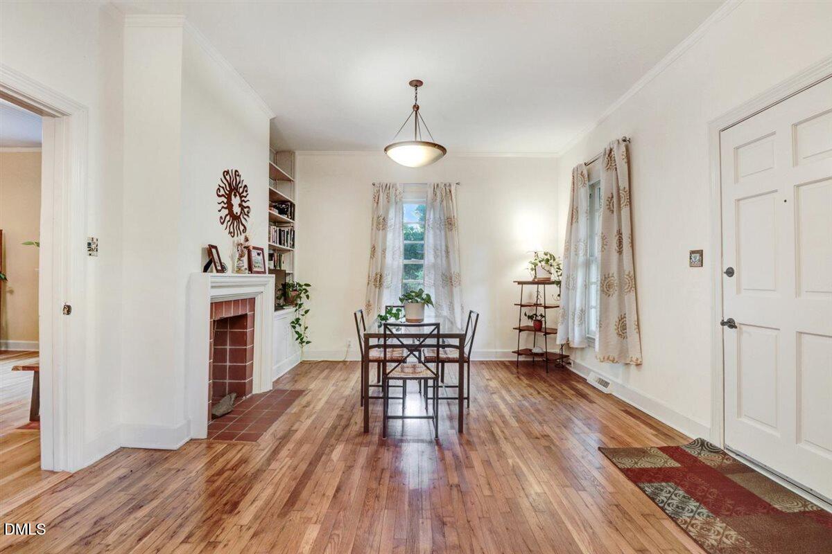 Durham, North Carolina, 27707, United States, 3 Bedrooms Bedrooms, ,2 BathroomsBathrooms,Residential,For Sale,1990361