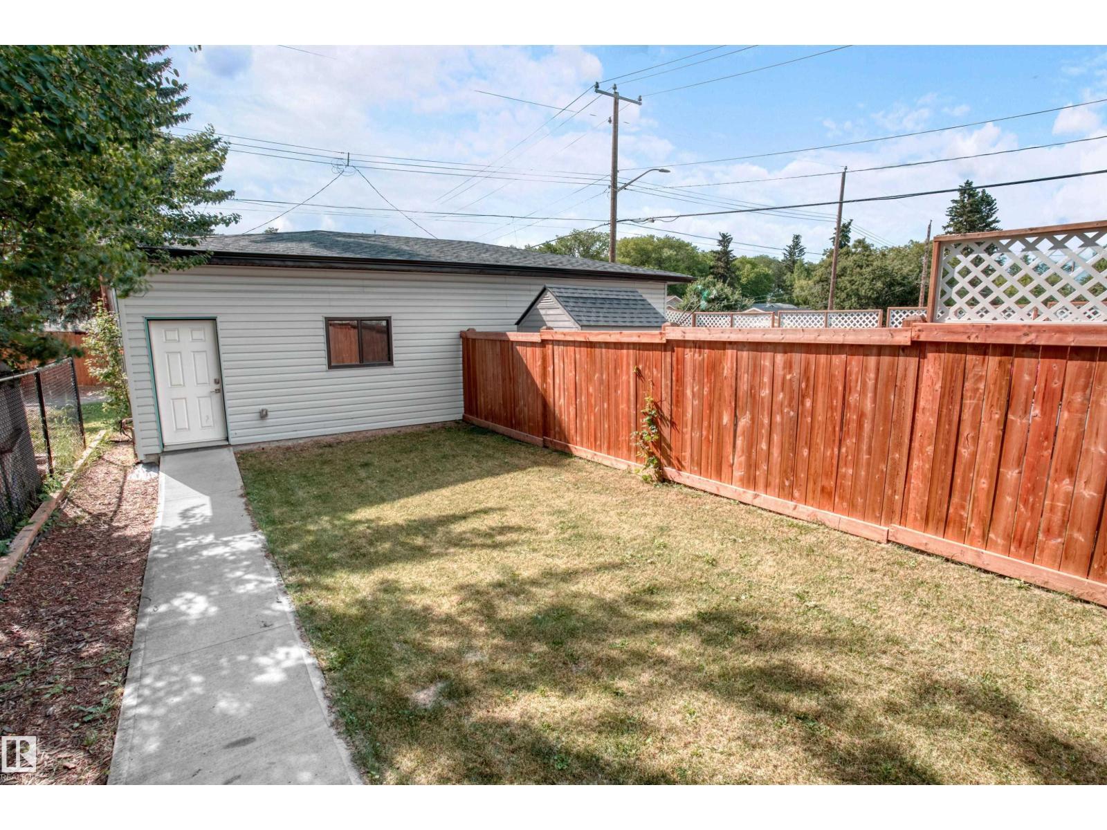 EDMONTON, Alberta, T5R 1G7, CA, 4 Bedrooms Bedrooms, ,2 BathroomsBathrooms,Residential,For Sale,1911757
