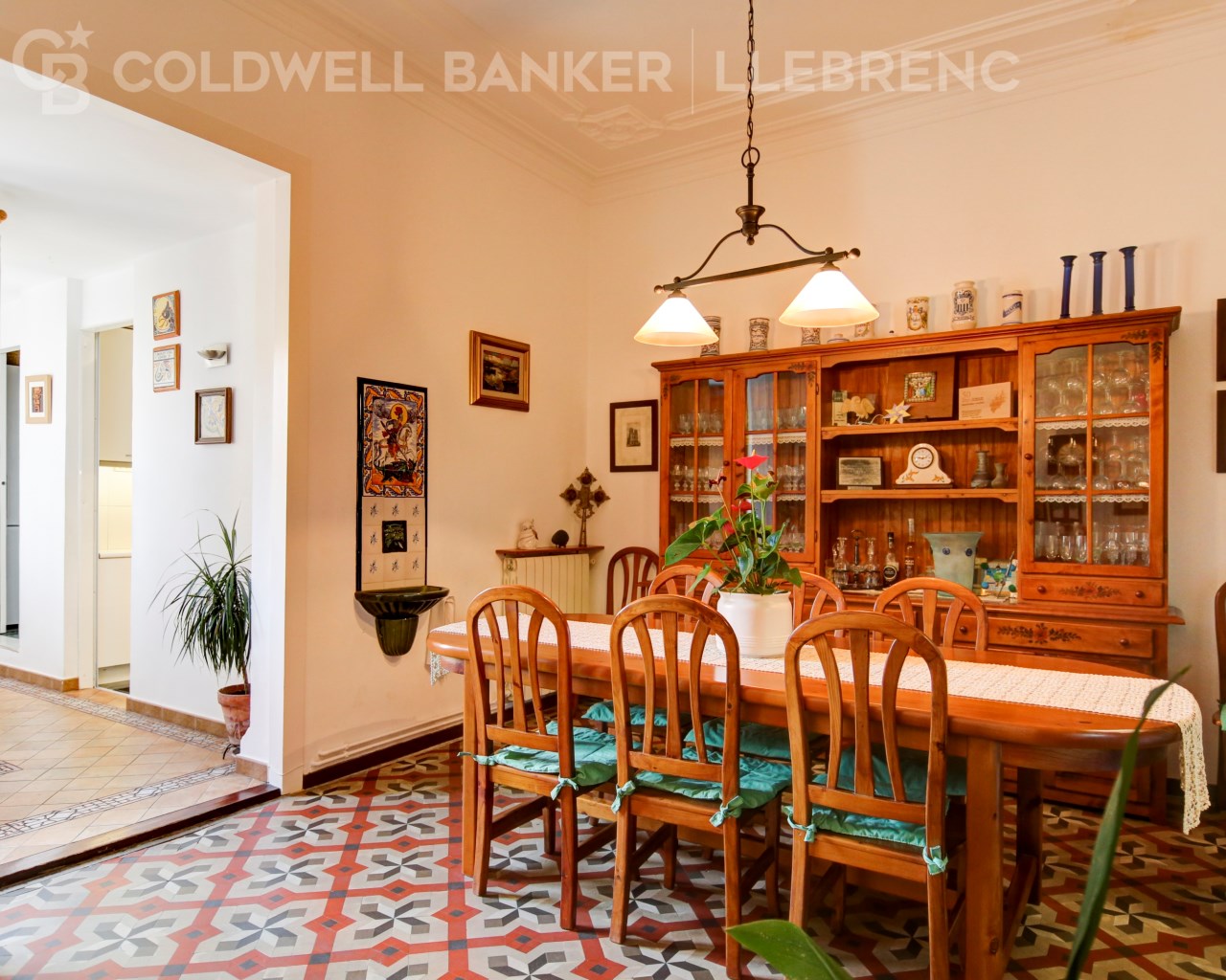 Barcelona, Catalonia, ES, 4 Bedrooms Bedrooms, ,1 BathroomBathrooms,Residential,For Sale,1622772