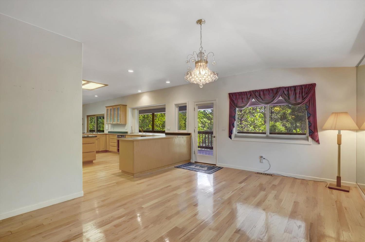 Penn Valley, California, 95946, United States, 3 Bedrooms Bedrooms, ,4 BathroomsBathrooms,Residential,For Sale,1798374