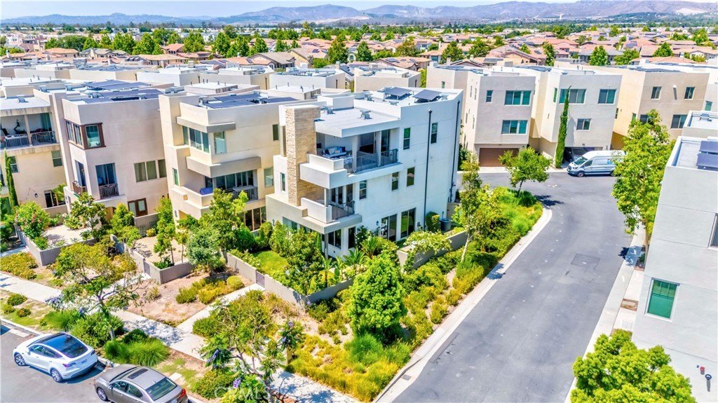 Irvine, California, 92618, United States, 3 Bedrooms Bedrooms, ,4 BathroomsBathrooms,Residential,For Sale,1987840