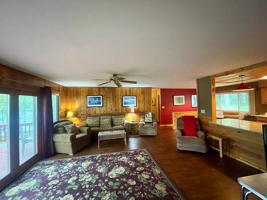 Tomahawk, Wisconsin, 54487, United States, 4 Bedrooms Bedrooms, ,2 BathroomsBathrooms,Residential,For Sale,1907326