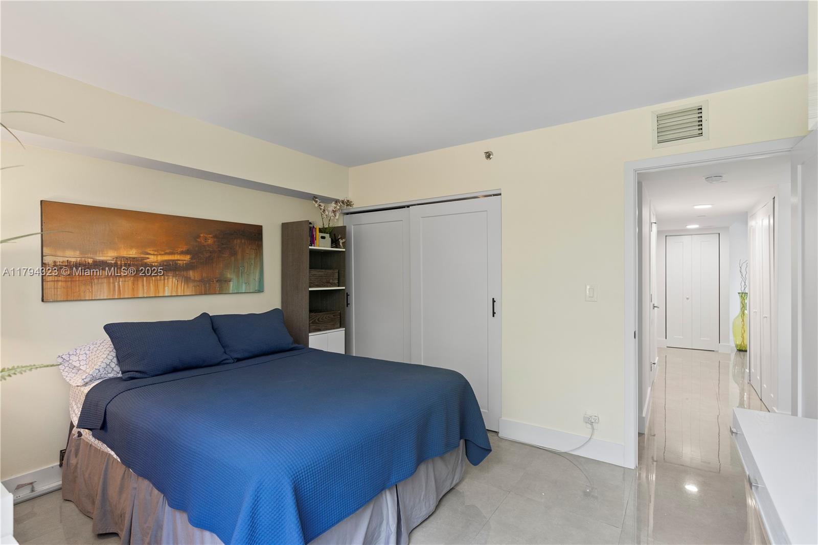 Aventura, Florida, 33180, United States, 2 Bedrooms Bedrooms, ,2 BathroomsBathrooms,Residential,For Sale,1804609