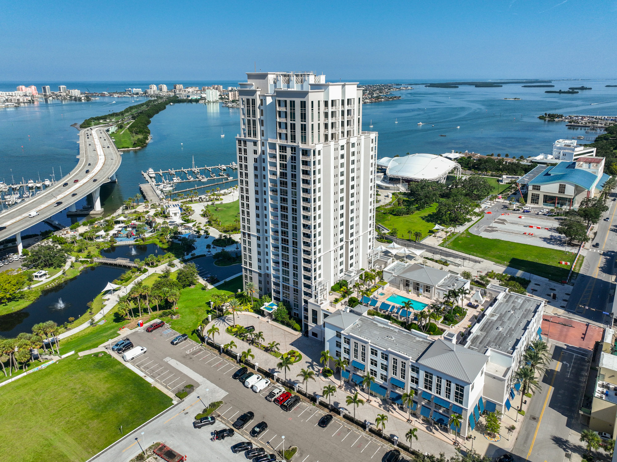 Clearwater, Florida, 33755, United States, 2 Bedrooms Bedrooms, ,2 BathroomsBathrooms,Residential,For Sale,1983335