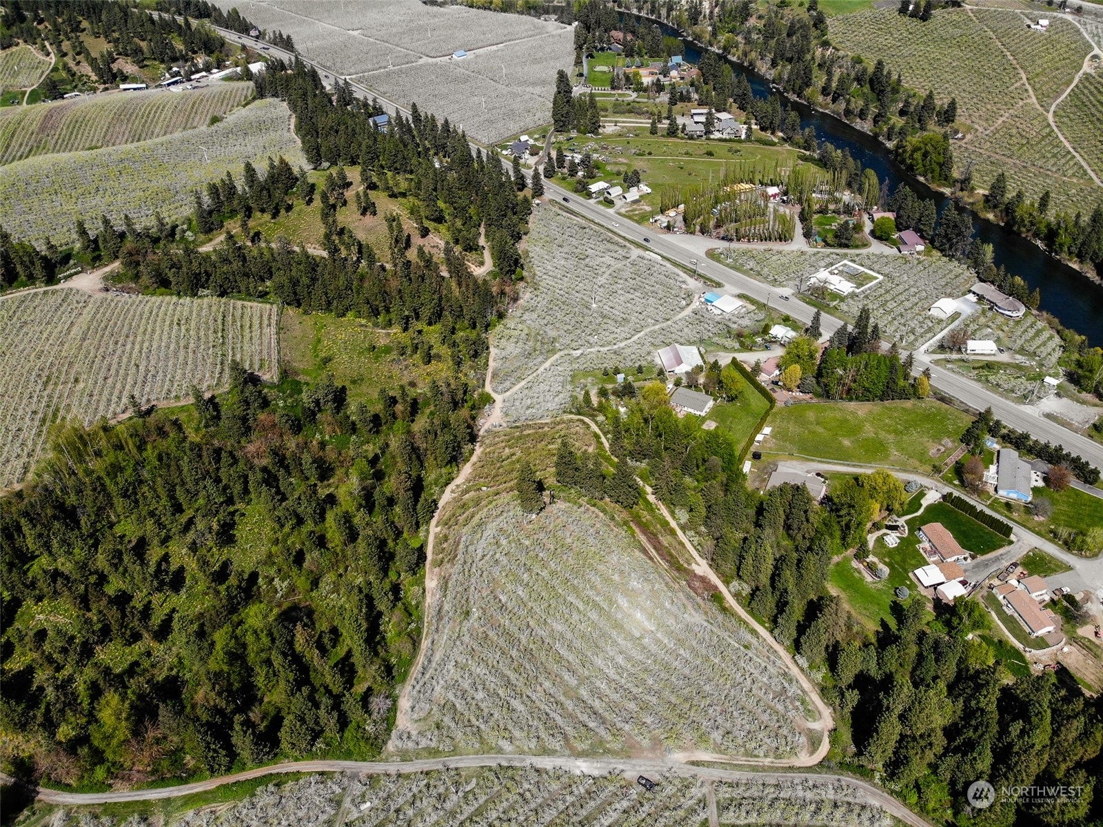 10801 Us Hwy 2, Peshastin, Washington, 98847, United States, ,Residential,For Sale,10801 Us Hwy 2,1480715