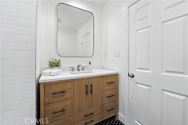 Los Angeles, California, 90042, United States, 3 Bedrooms Bedrooms, ,3 BathroomsBathrooms,Residential,For Sale,1909729