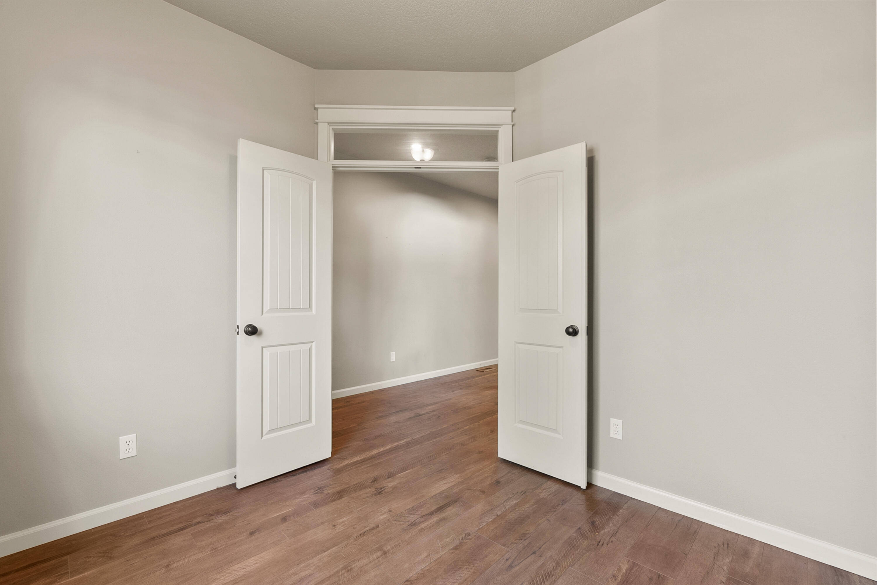 Redmond, Oregon, 97756, United States, 3 Bedrooms Bedrooms, ,3 BathroomsBathrooms,Residential,For Sale,1998180