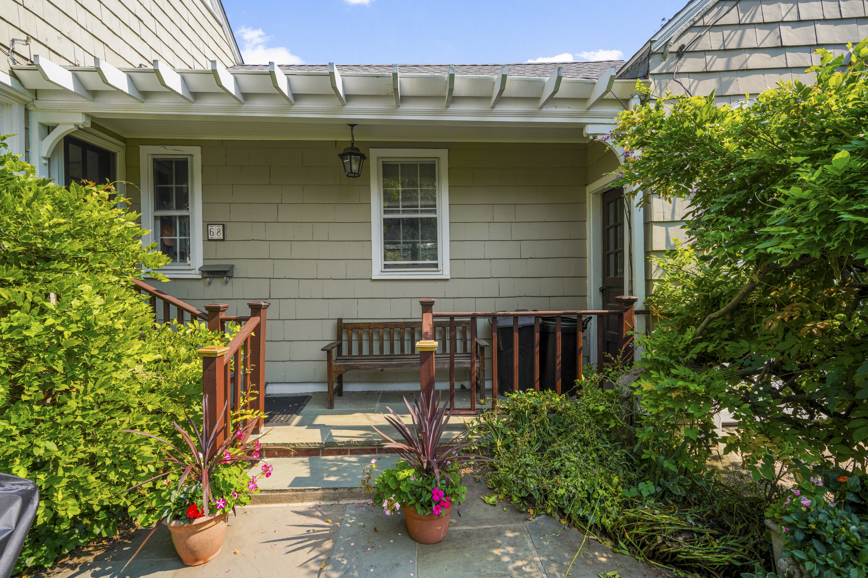  Larchmont Manor Cottage - 物件實景