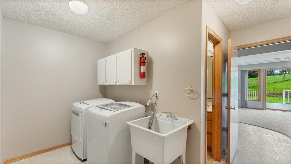 Medina, Minnesota, 55340, United States, 4 Bedrooms Bedrooms, ,2 BathroomsBathrooms,Residential,For Sale,2003439