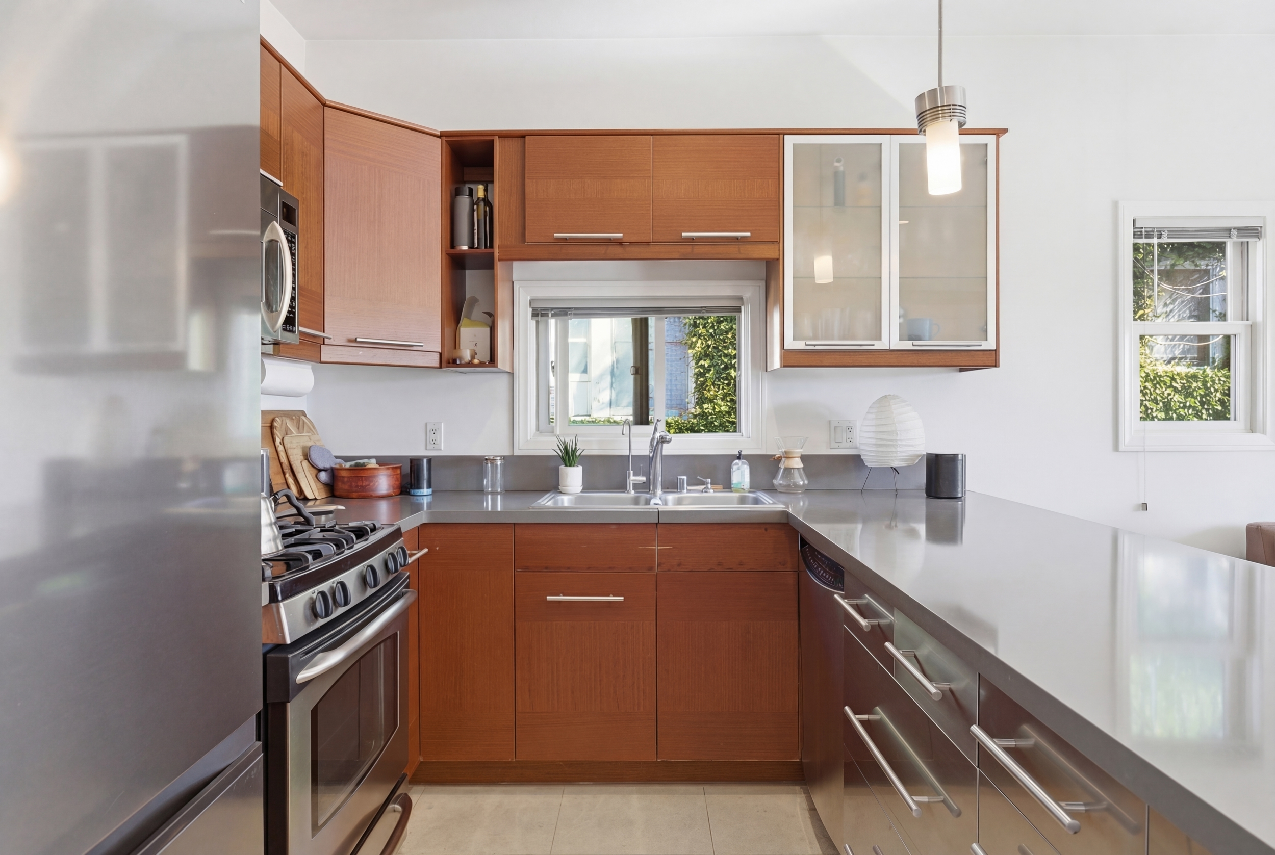  635 North Windsor Boulevard - 物件實景