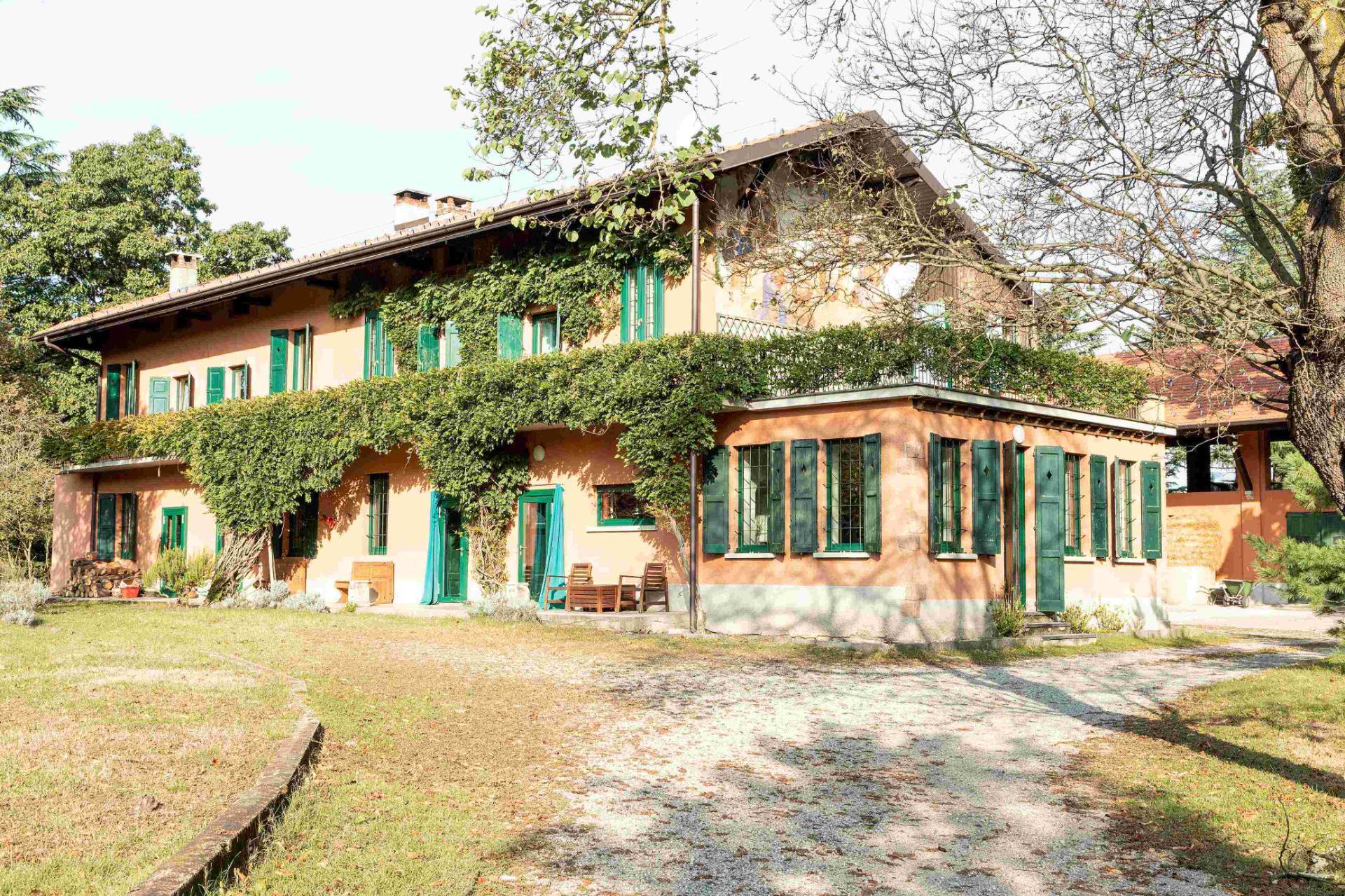 Via Molino Risella, Somma Lombardo, Varese, 21019, IT, 15 Bedrooms Bedrooms, ,12 BathroomsBathrooms,Residential,For Sale,Via Molino Risella,1554455
