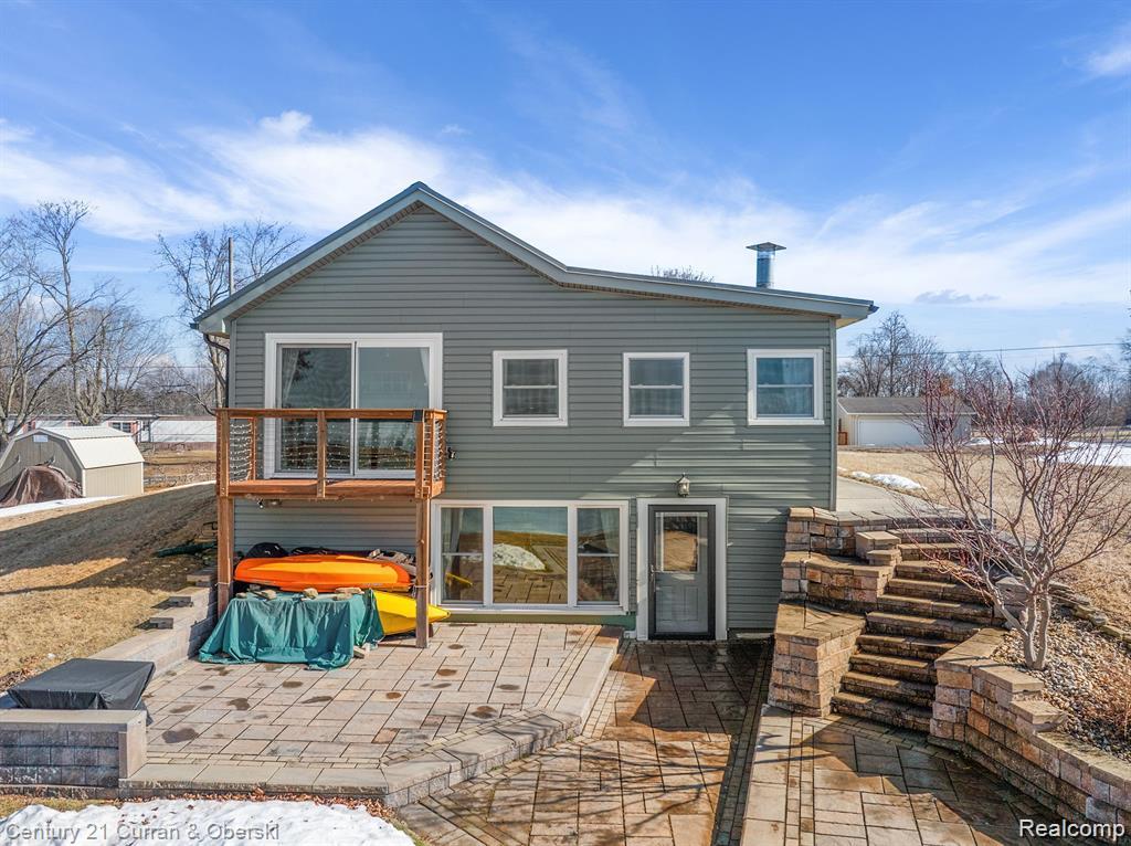 Jackson, Michigan, 49201, United States, 3 Bedrooms Bedrooms, ,2 BathroomsBathrooms,Residential,For Sale,1982188