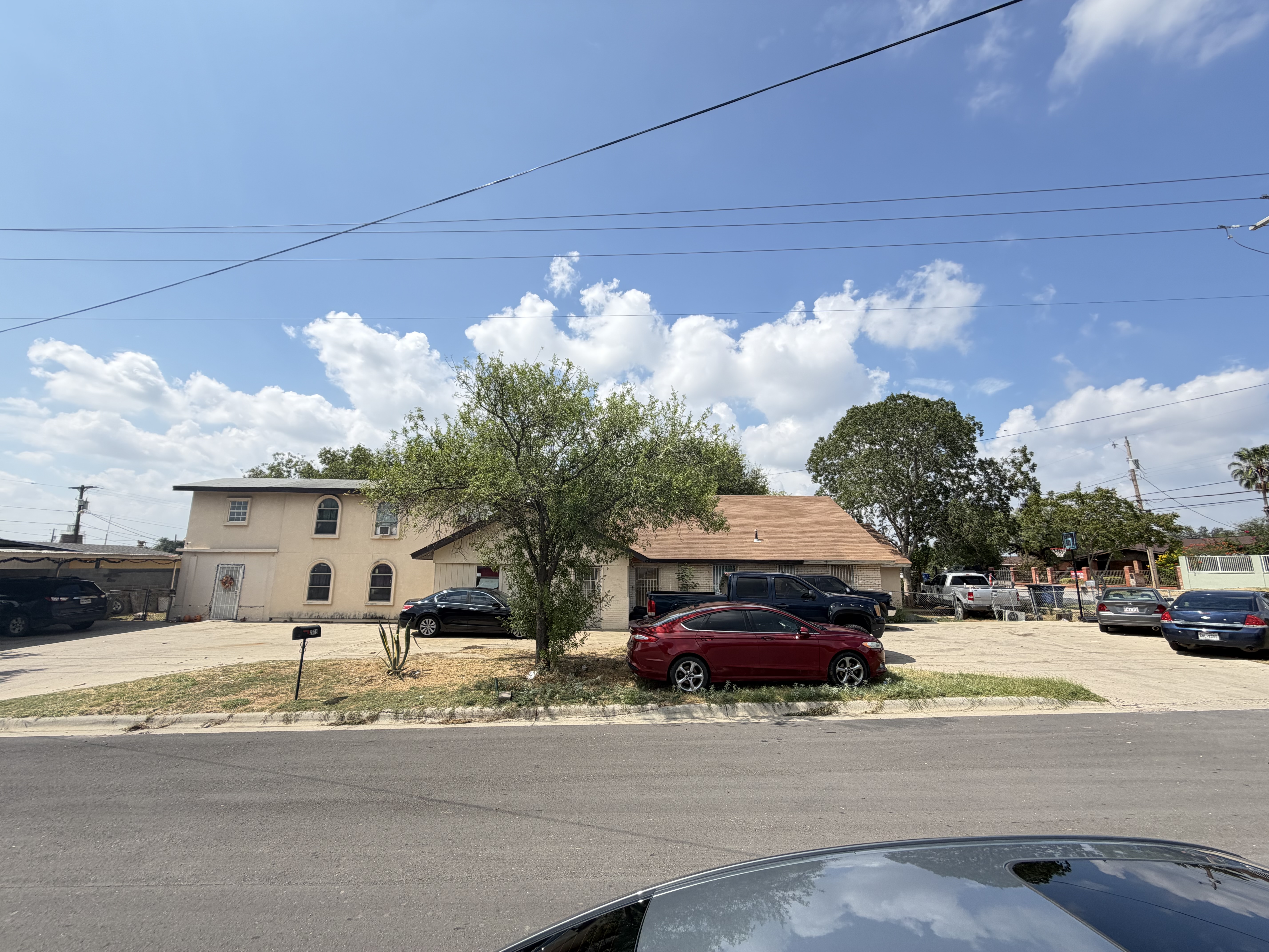 Blaine St, Laredo, TX 78043