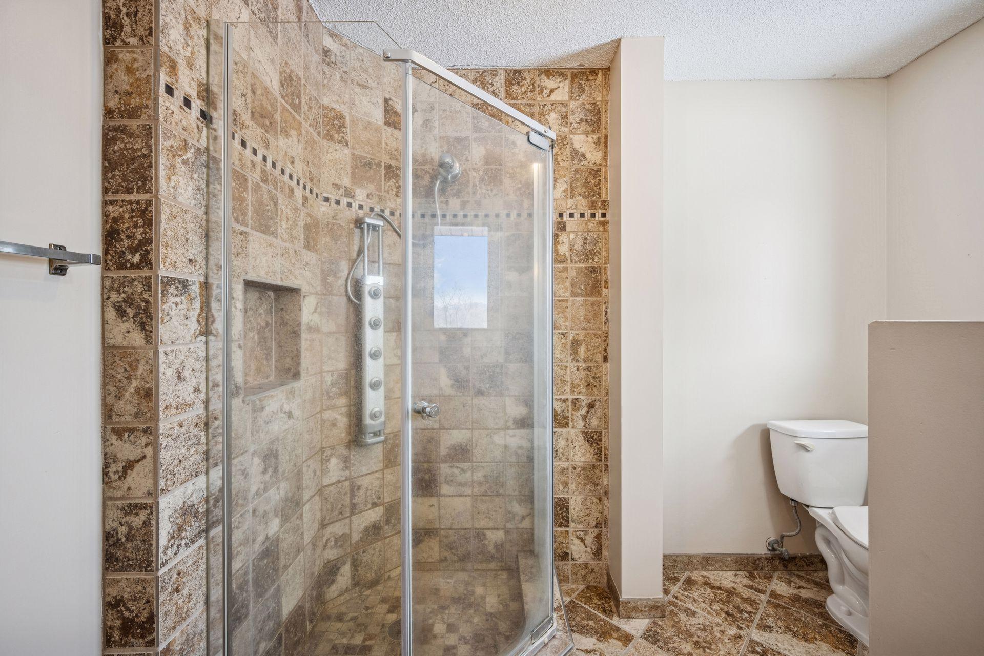 Greenfield, Minnesota, 55357, United States, 3 Bedrooms Bedrooms, ,2 BathroomsBathrooms,Residential,For Sale,2000513