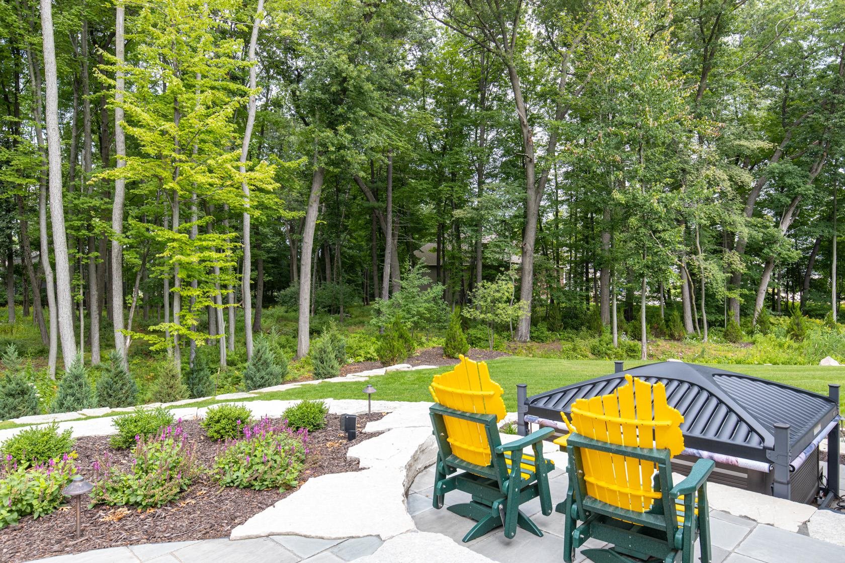 SUAMICO, Wisconsin, 54173, United States, 4 Bedrooms Bedrooms, ,5 BathroomsBathrooms,Residential,For Sale,1927412