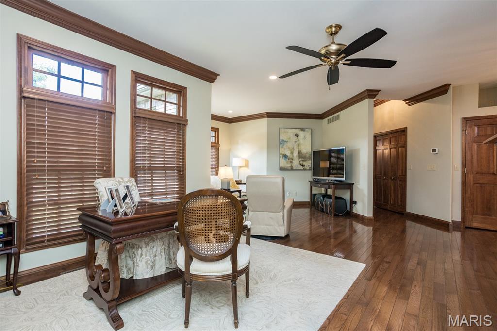 Godfrey, Illinois, 62035, United States, 3 Bedrooms Bedrooms, ,3 BathroomsBathrooms,Residential,For Sale,1940869