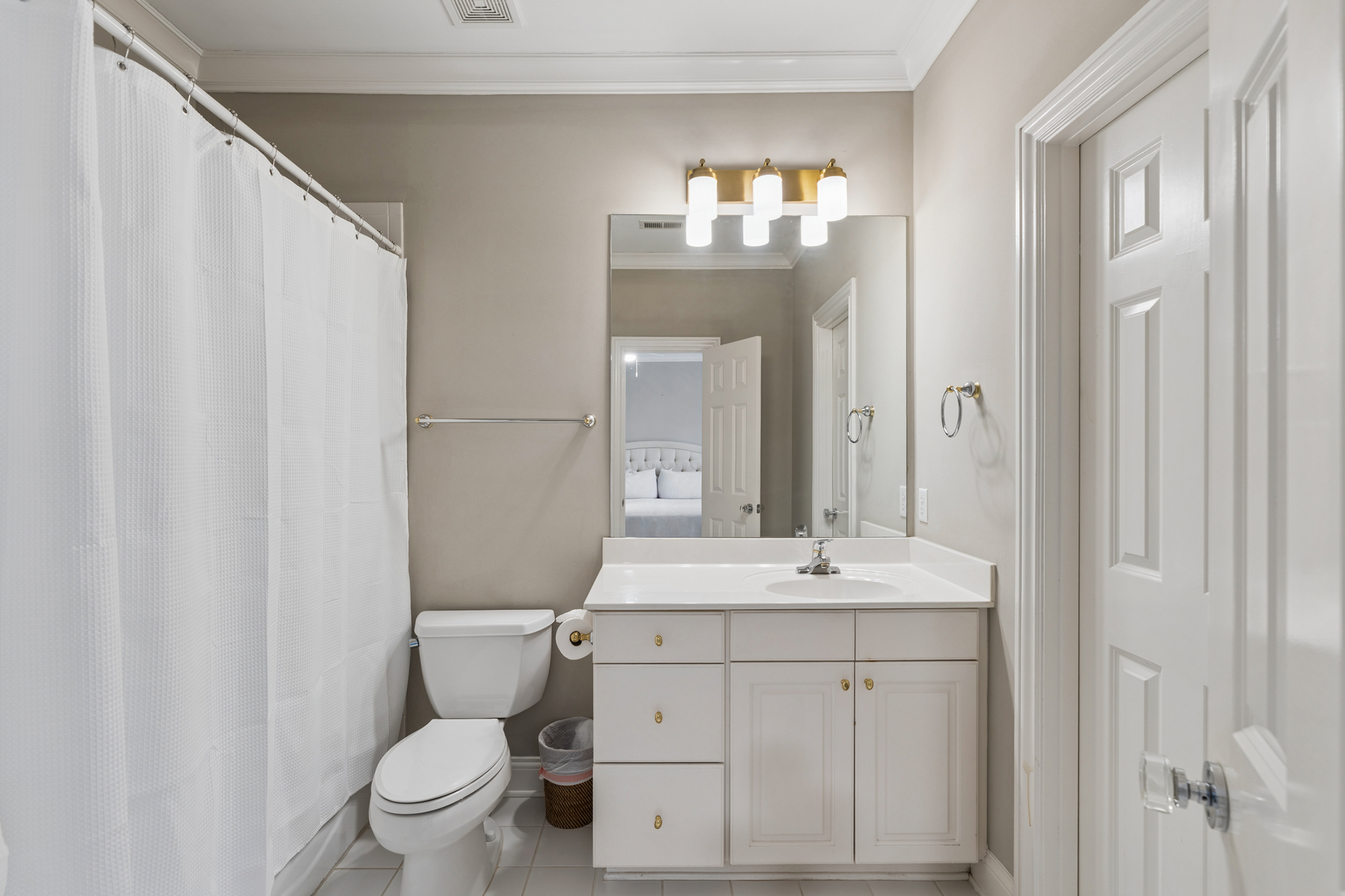  Private, Thoughtfully Renovated Sandy Springs Estate - 物件實景